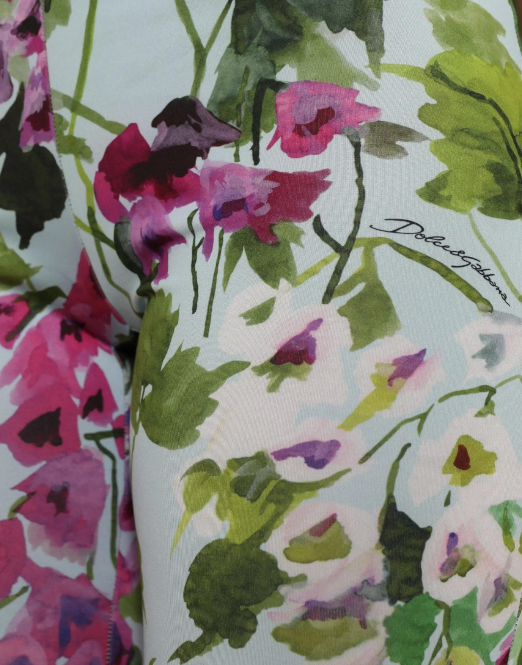 Elegant Floral High-Rise Leggings Pants sold by Louxly product image thumbnail 4