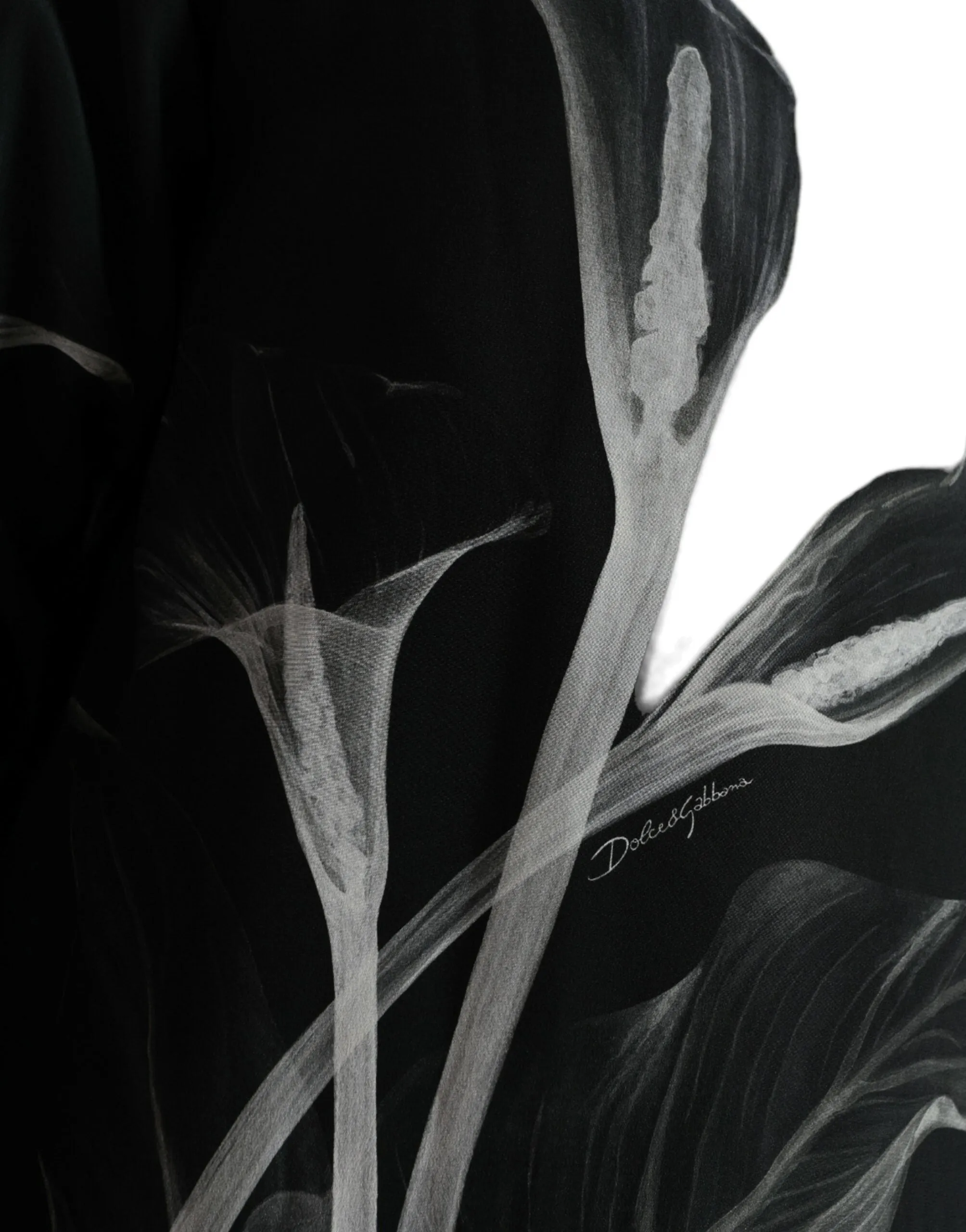 Floral Silk Crew Neck Sweater sold by Louxly product image thumbnail 5