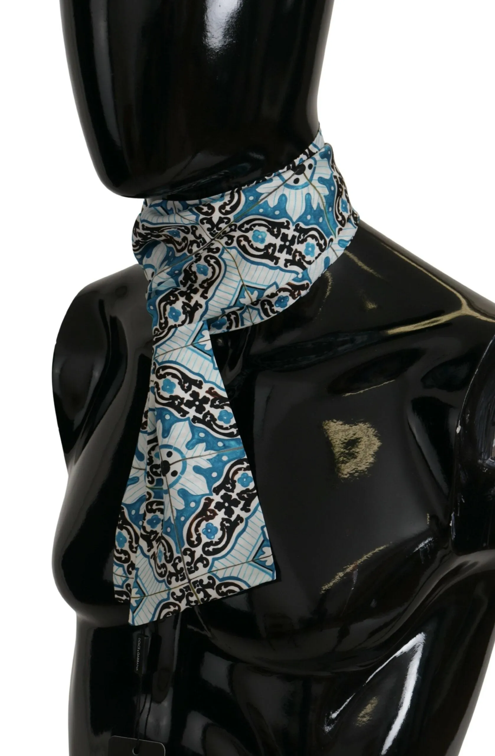 Majestic Silk Majolica Scarf sold by Louxly product image thumbnail 3