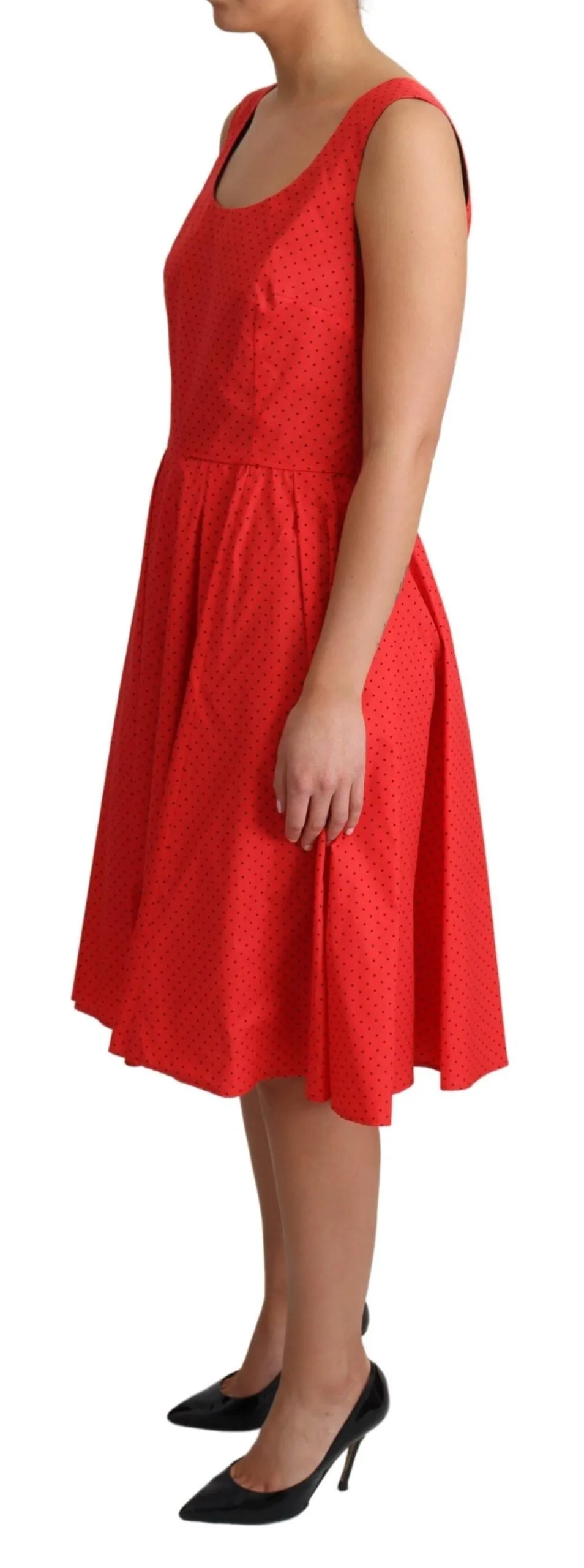 Elegant Polka Dotted A-Line Sleeveless Dress sold by Louxly product image thumbnail 3