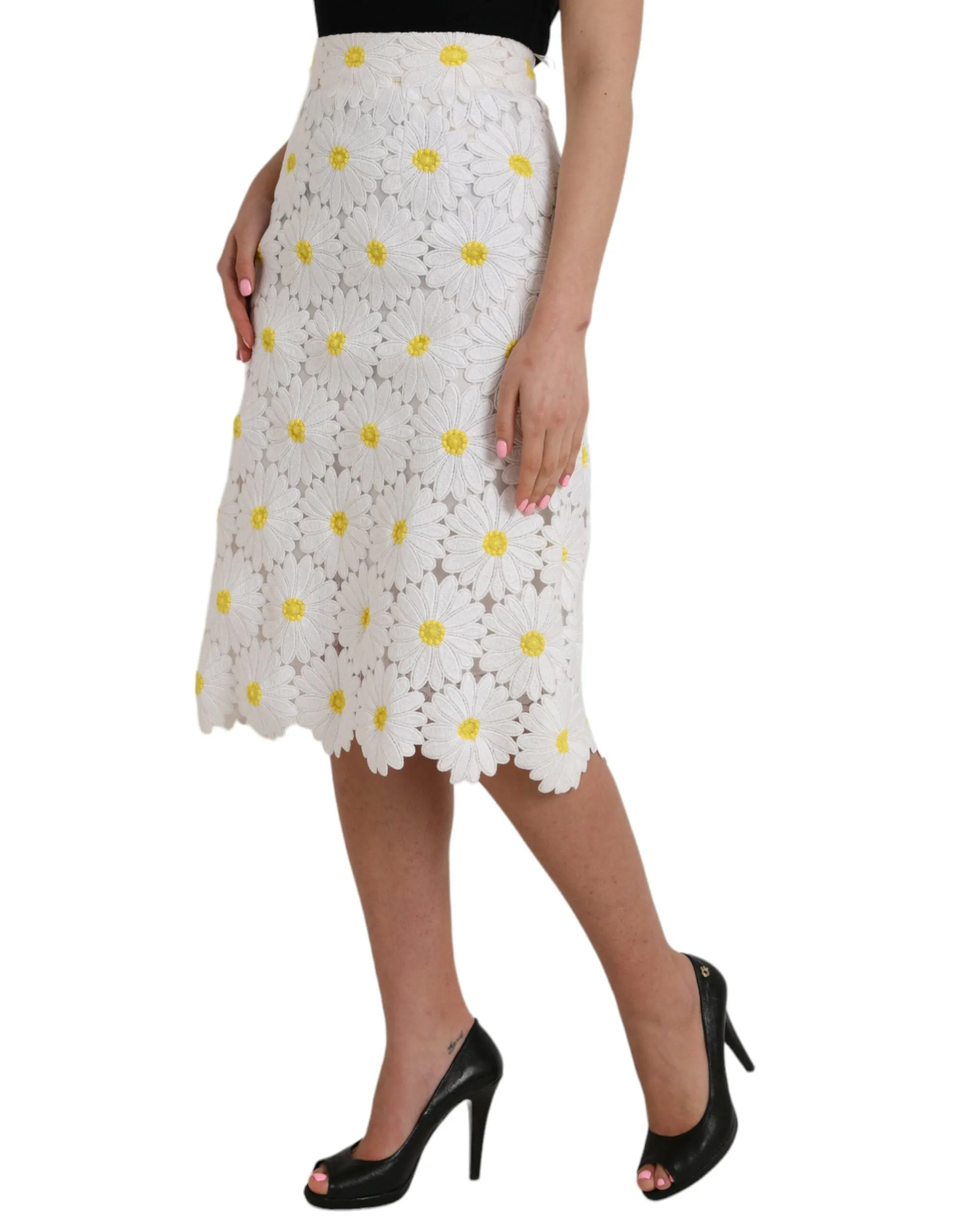 White Floral Pencil Straight Lace Skirt sold by Louxly product image thumbnail 3