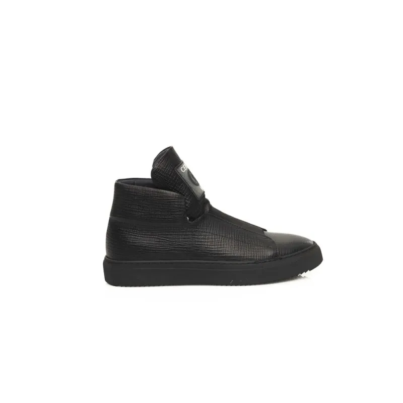 Black Leather Men Sneaker sold by Louxly