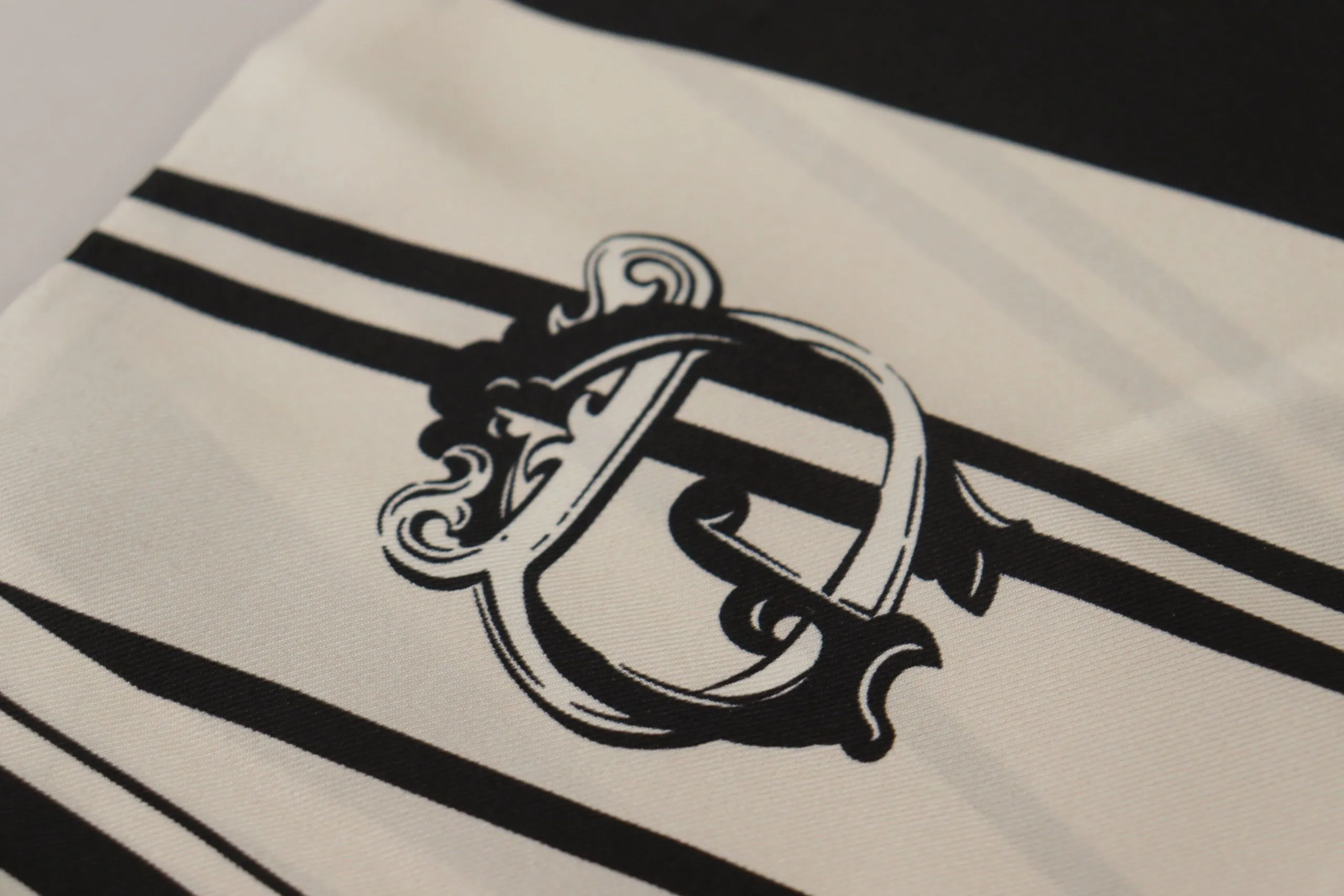 Elegant Silk Men's Scarf - Classic Black Stripe sold by Louxly product image thumbnail 4