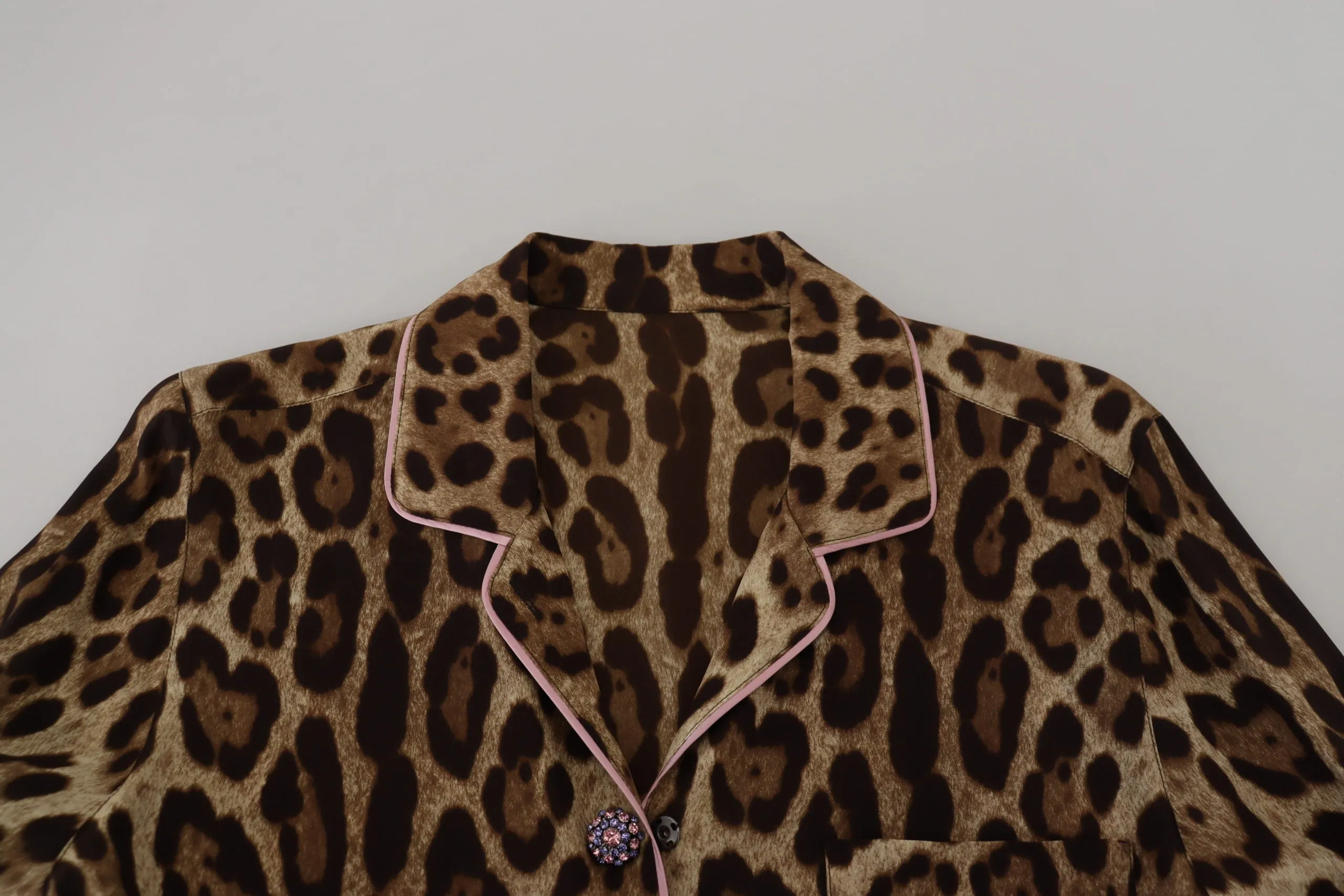 Elegant Silk Leopard Print Collared Top sold by Louxly product image thumbnail 5