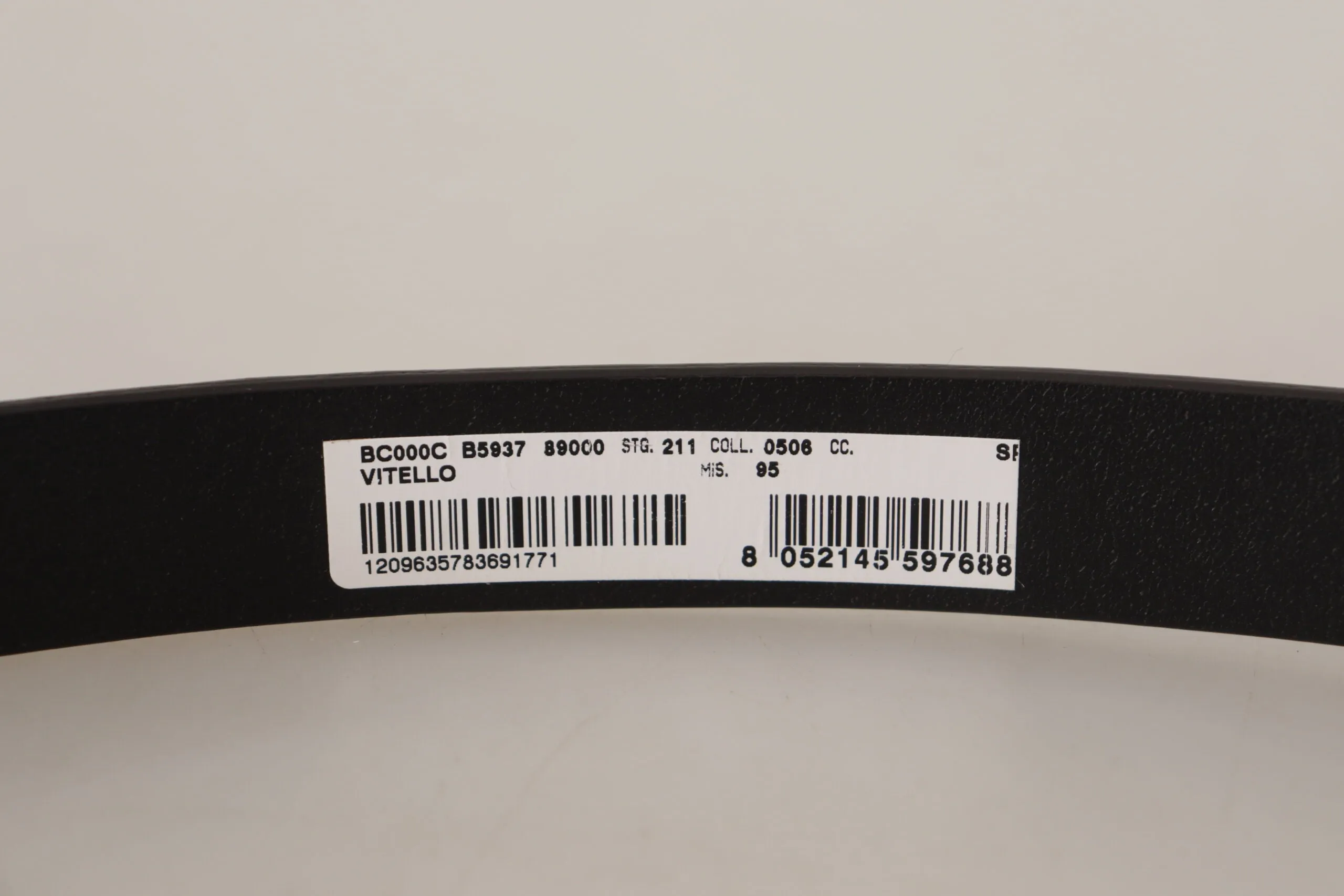 Elegant Leather Belt with Metal Buckle sold by Louxly product image thumbnail 3