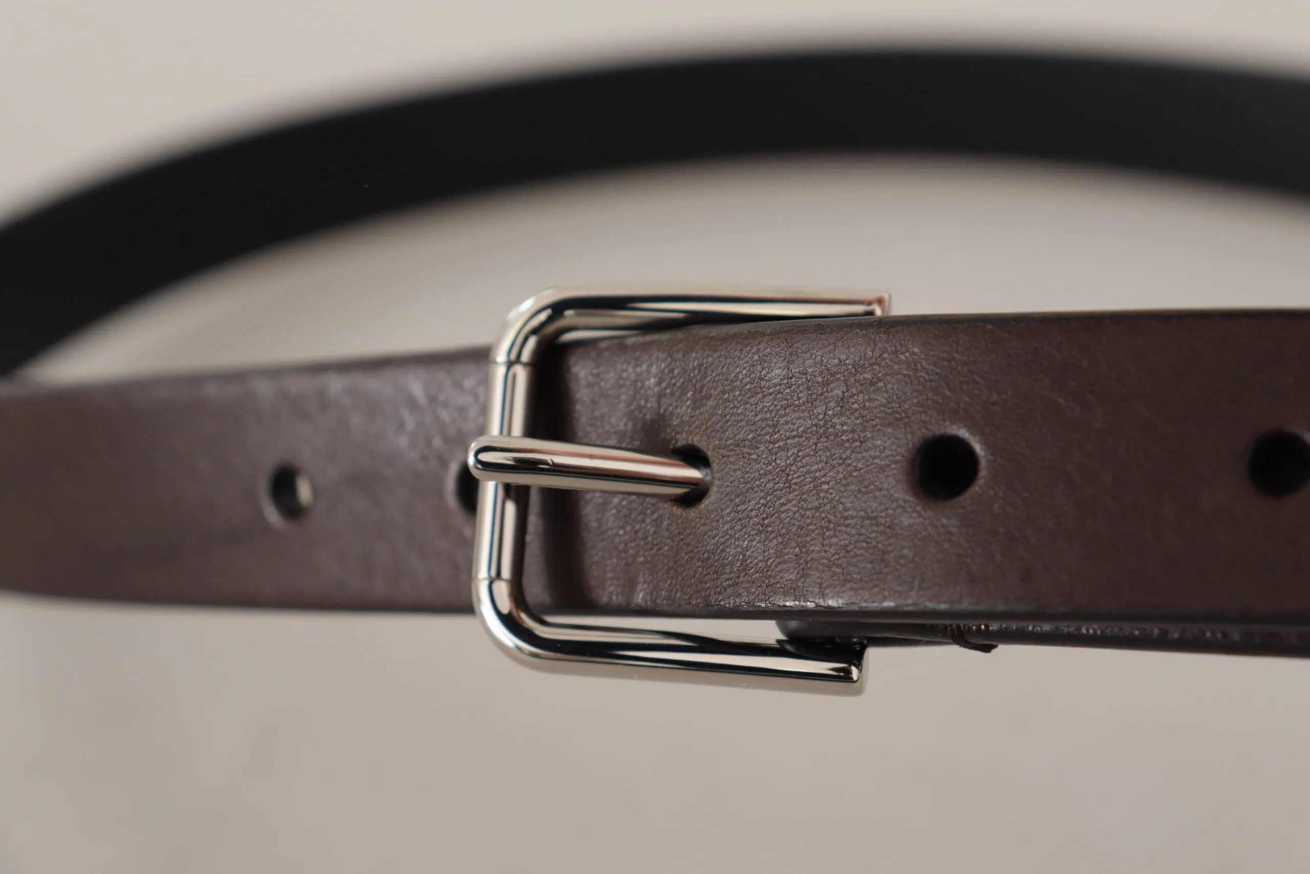 Elegant Leather Belt with Metal Buckle sold by Louxly product image thumbnail 2