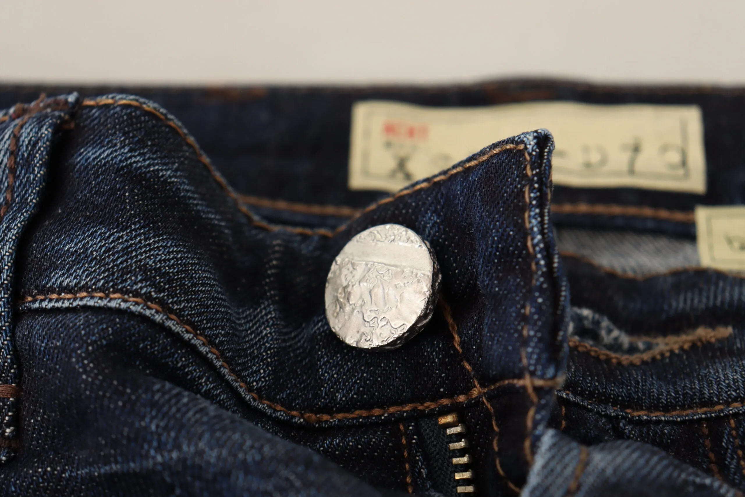 Chic Slim Fit Blue Washed Jeans sold by Louxly product image thumbnail 5