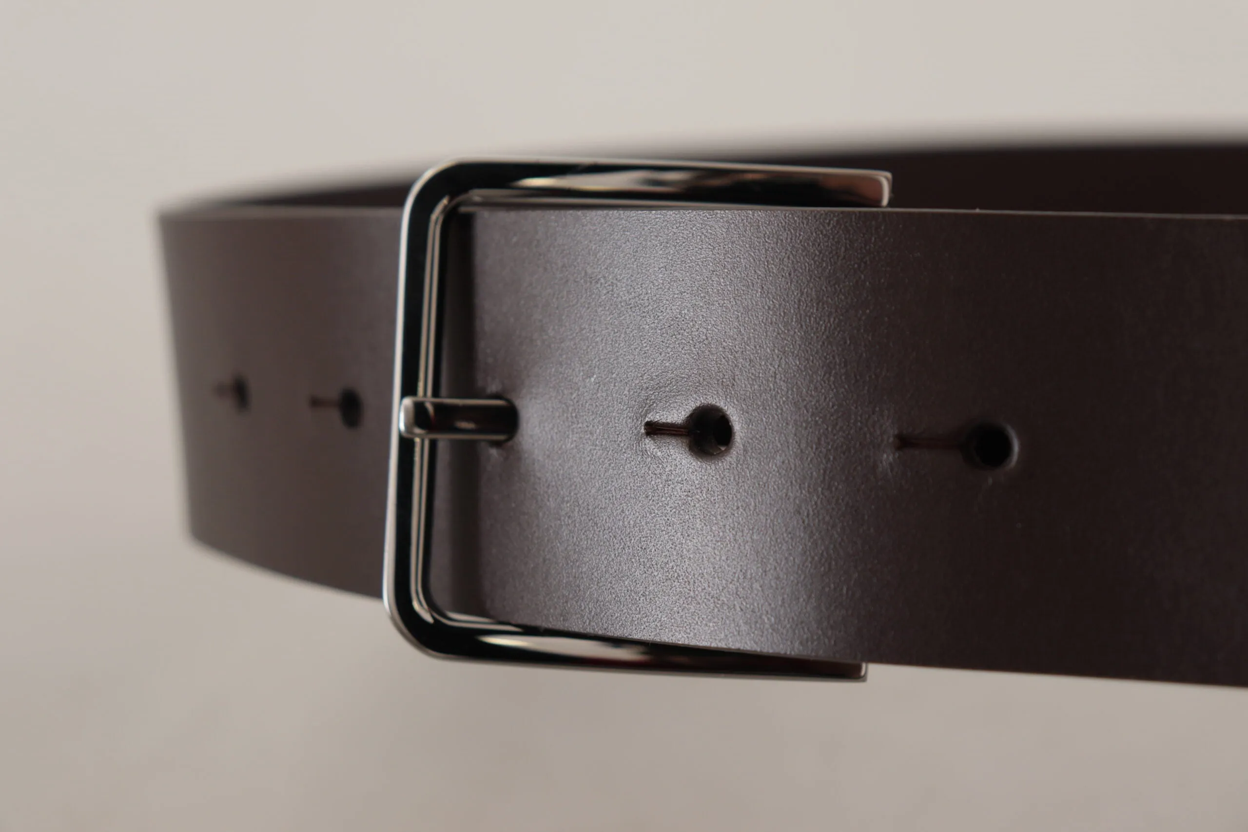 Elegant Dark Brown Leather Belt sold by Louxly product image thumbnail 4