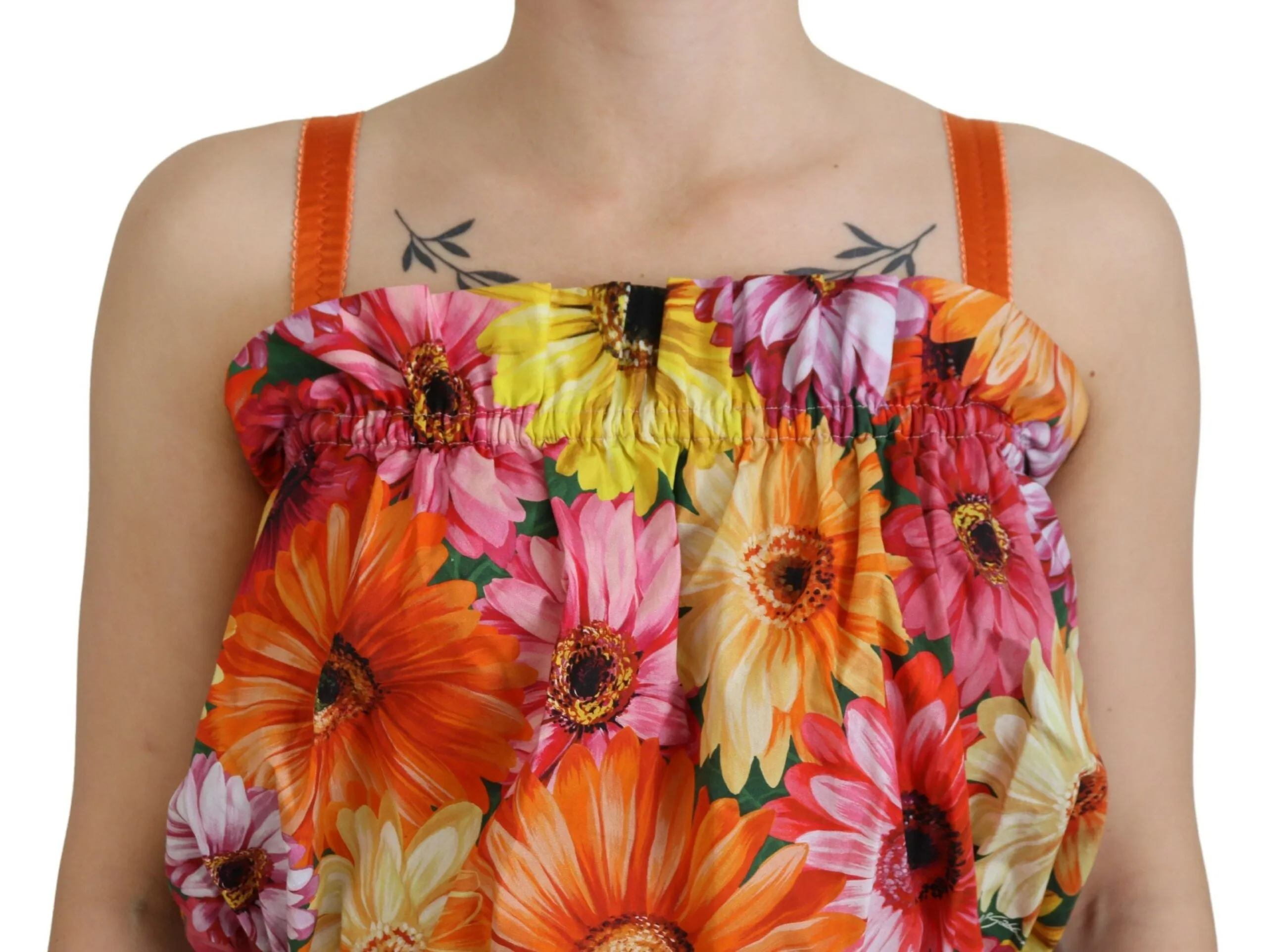 Floral Elegance Sleeveless Cropped Top sold by Louxly product image thumbnail 4
