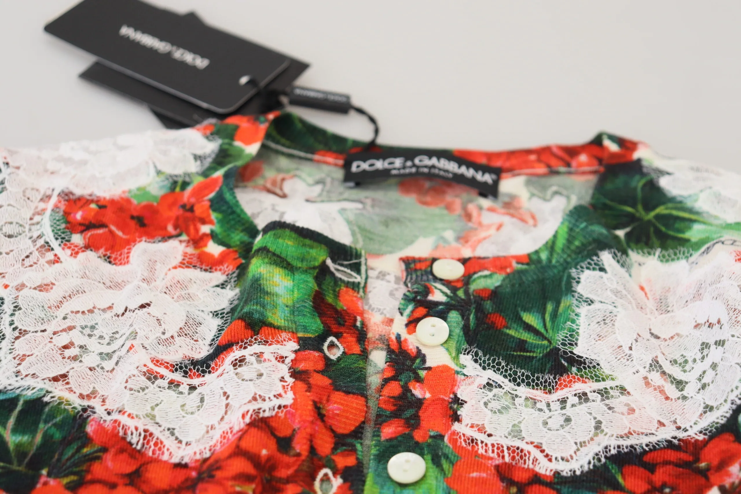 Elegant Floral Crewneck Cardigan sold by Louxly product image thumbnail 2