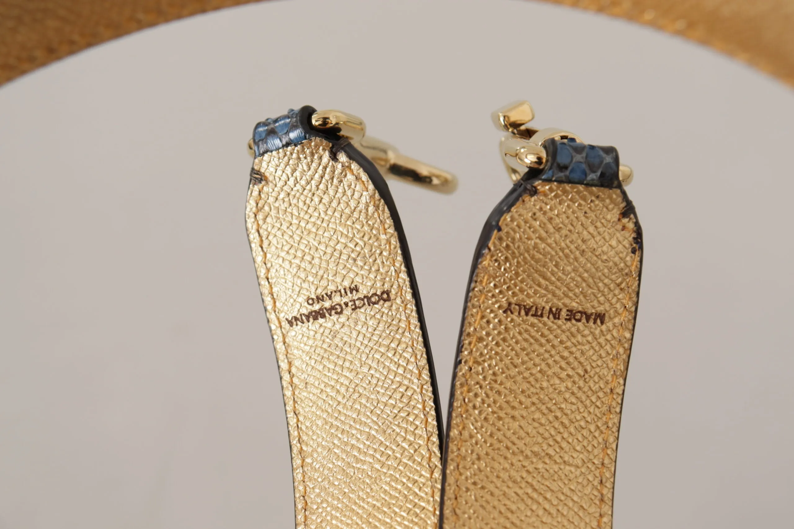 Elegant Leather Shoulder Bag Strap in Blue sold by Louxly product image thumbnail 2