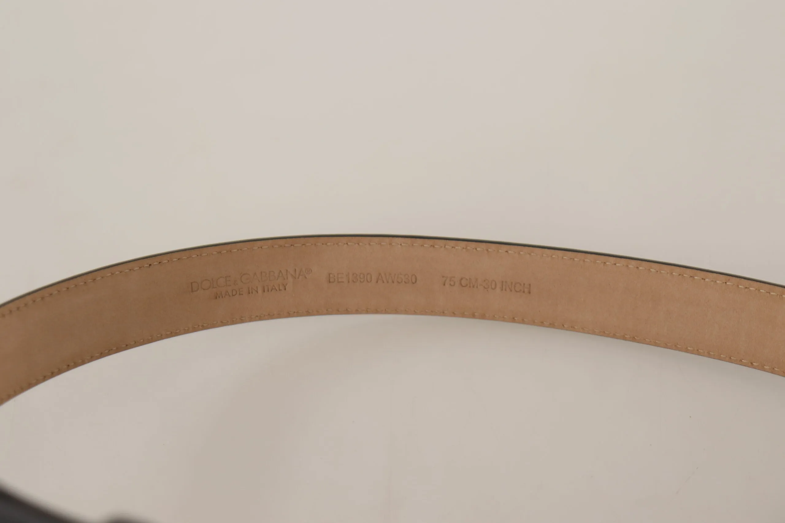 Elegant Black Leather Belt with Engraved Buckle sold by Louxly product image thumbnail 4