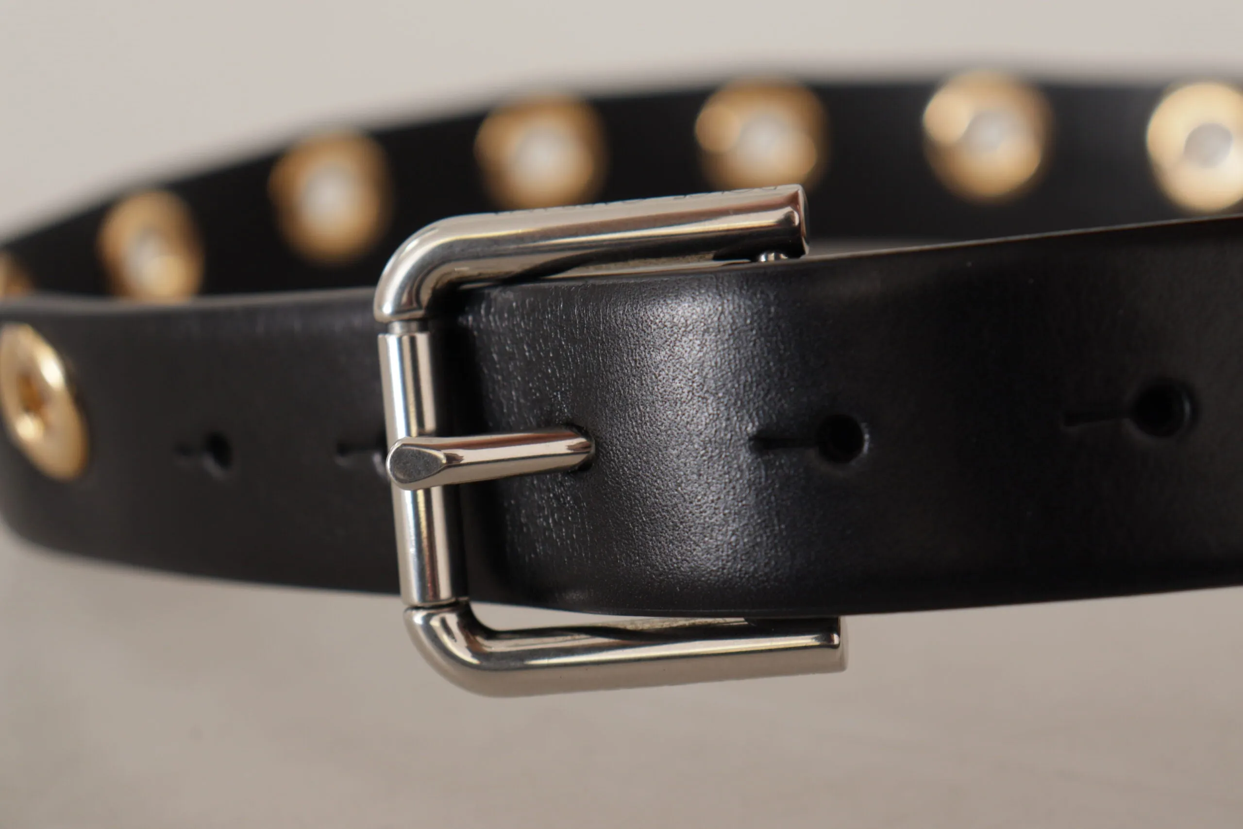 Chic Black Leather Belt with Engraved Buckle sold by Louxly product image thumbnail 4