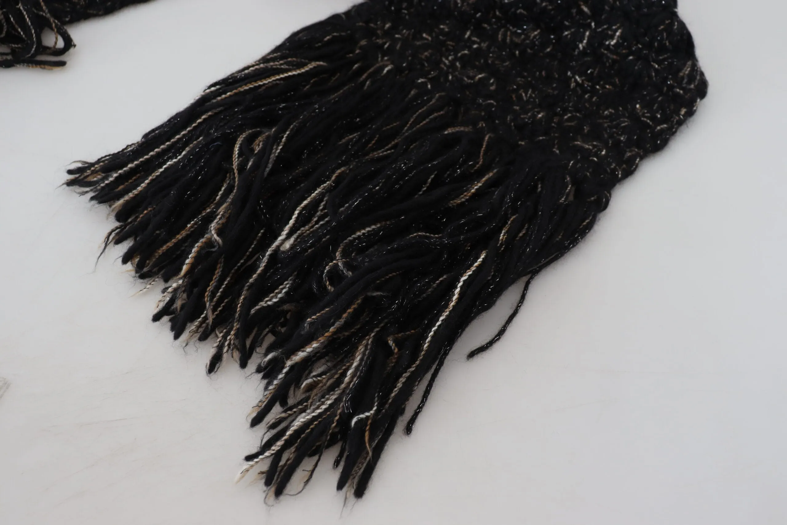 Elegant Virgin Wool Blend Black Scarf sold by Louxly product image thumbnail 3