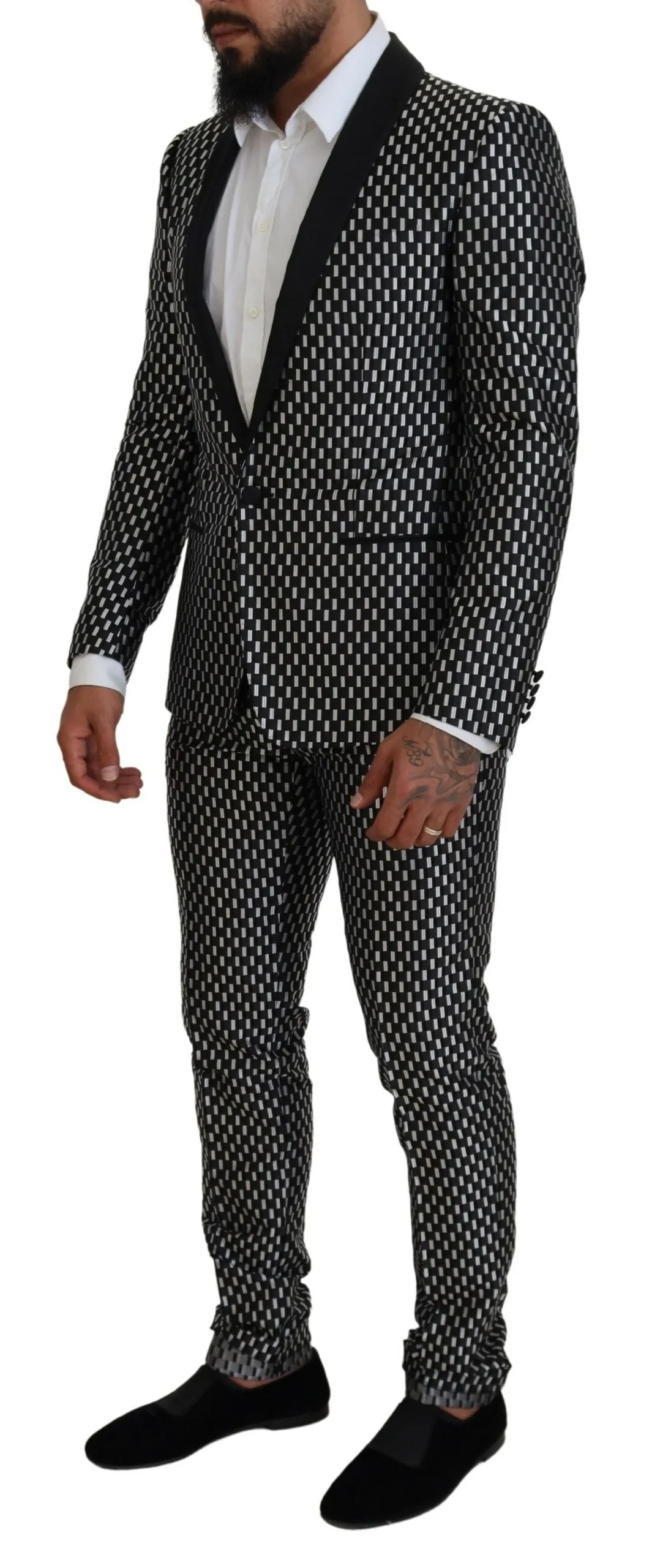 Elegant Black Silk Blend Slim Fit Suit sold by Louxly product image thumbnail 2