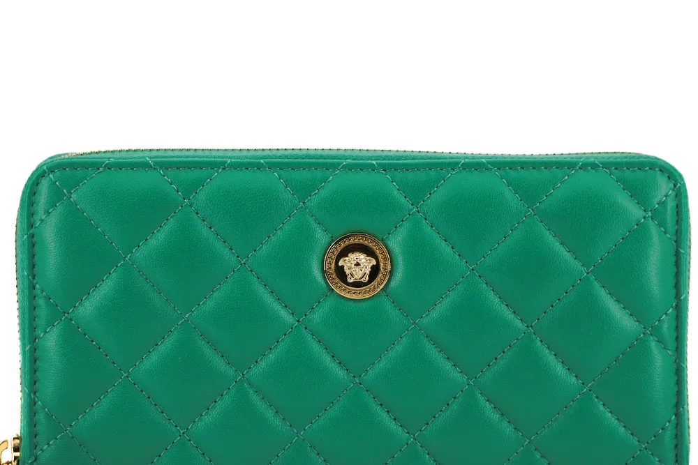 Elegant Quilted Leather Zip Wallet sold by Louxly product image thumbnail 4