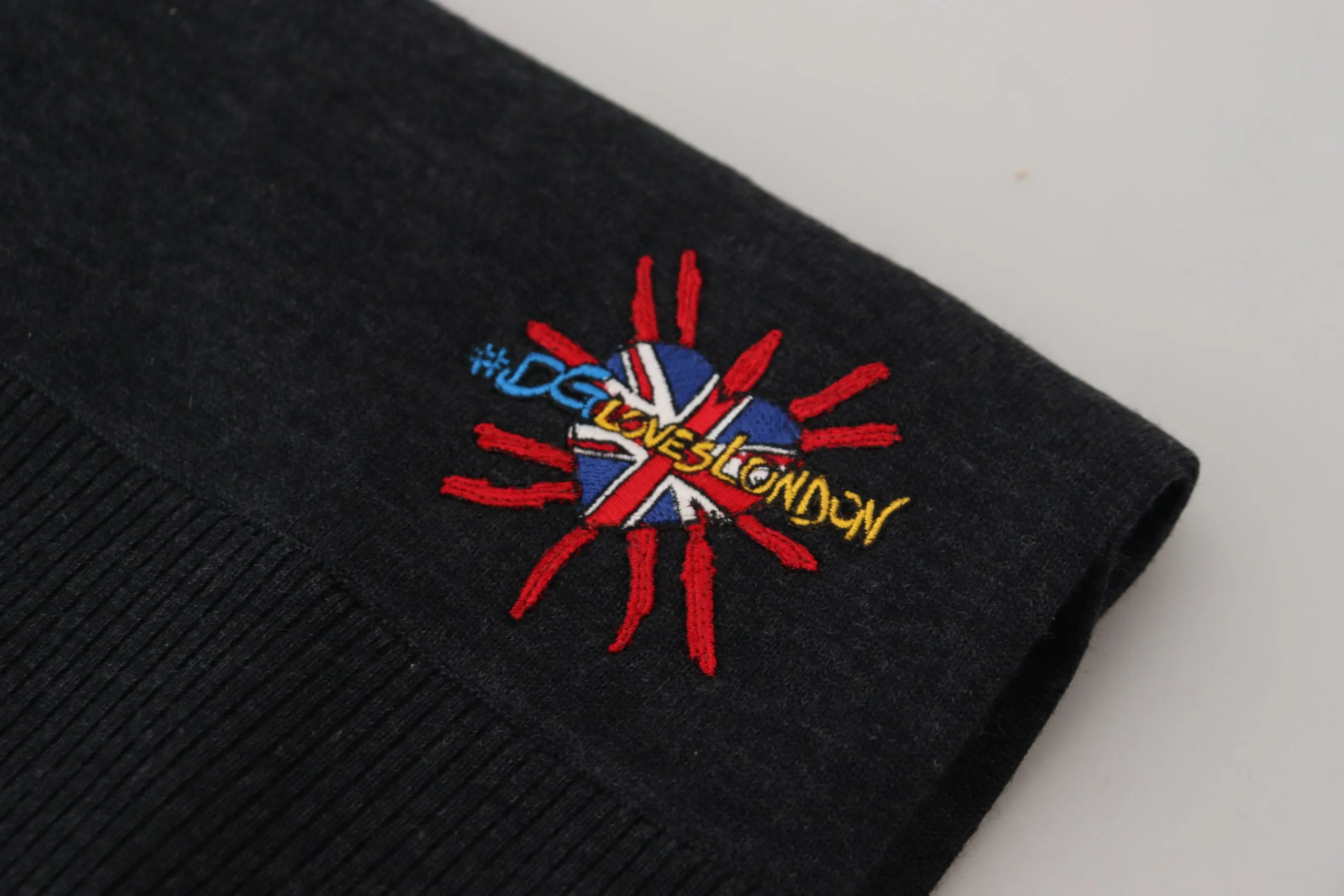 Elegant Black Wool Scarf Wrap sold by Louxly product image thumbnail 5