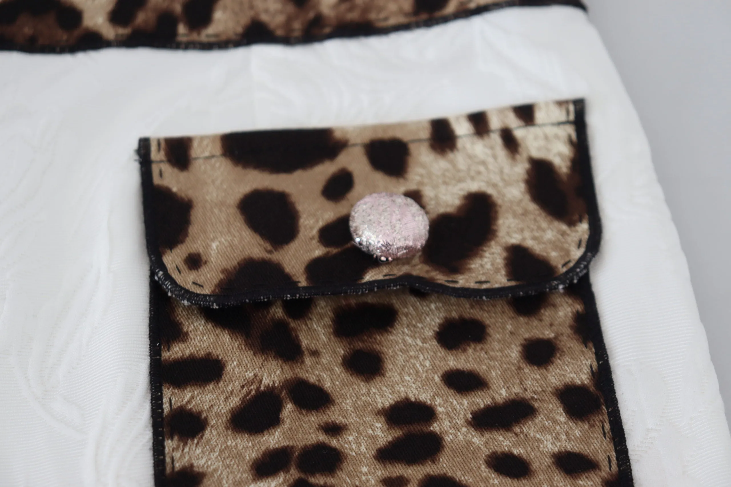 Elegant Leopard Print Pants for Sophisticated Style sold by Louxly product image thumbnail 4