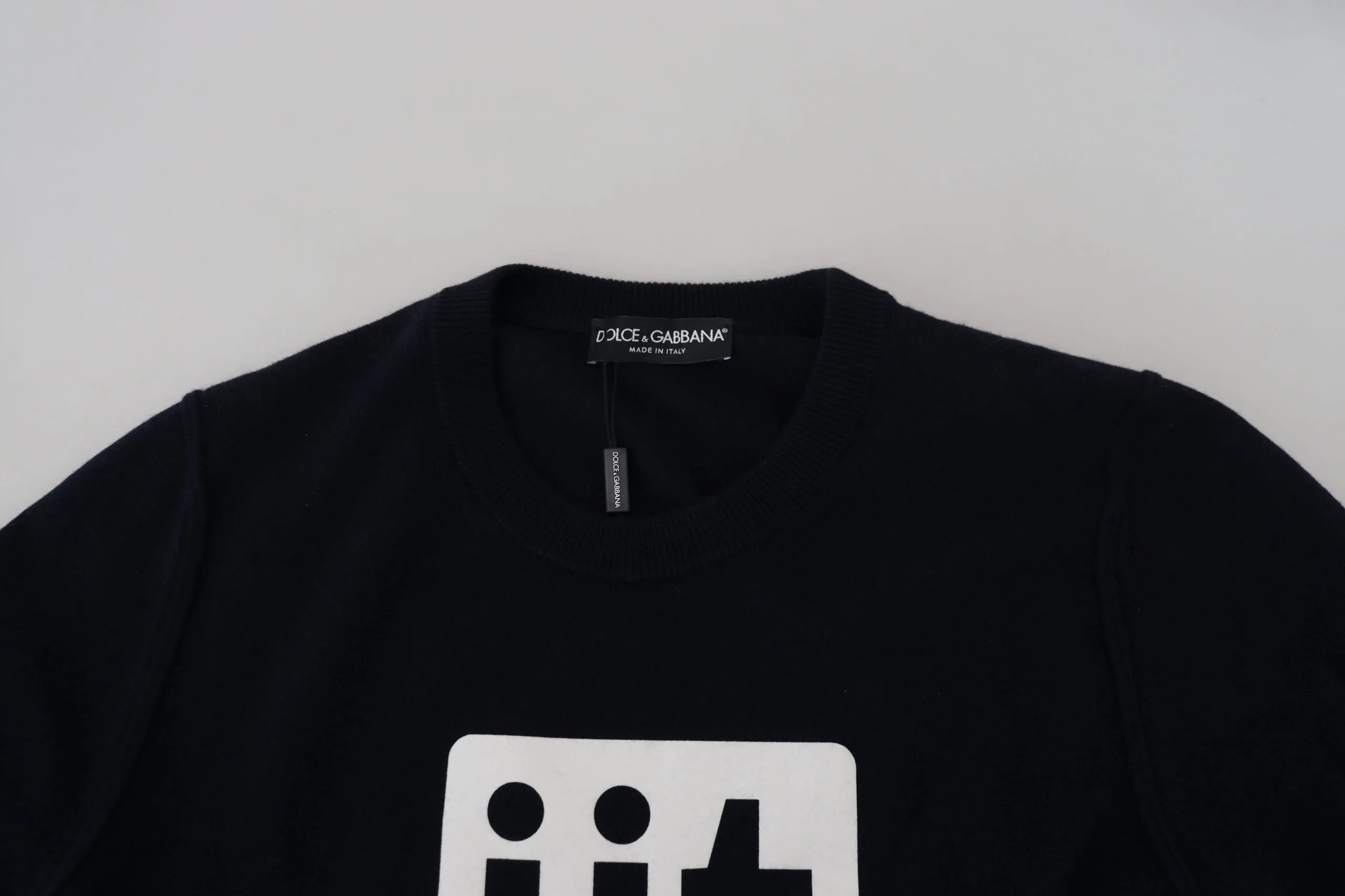 Elegant Blue Cashmere Pullover Sweater sold by Louxly product image thumbnail 5