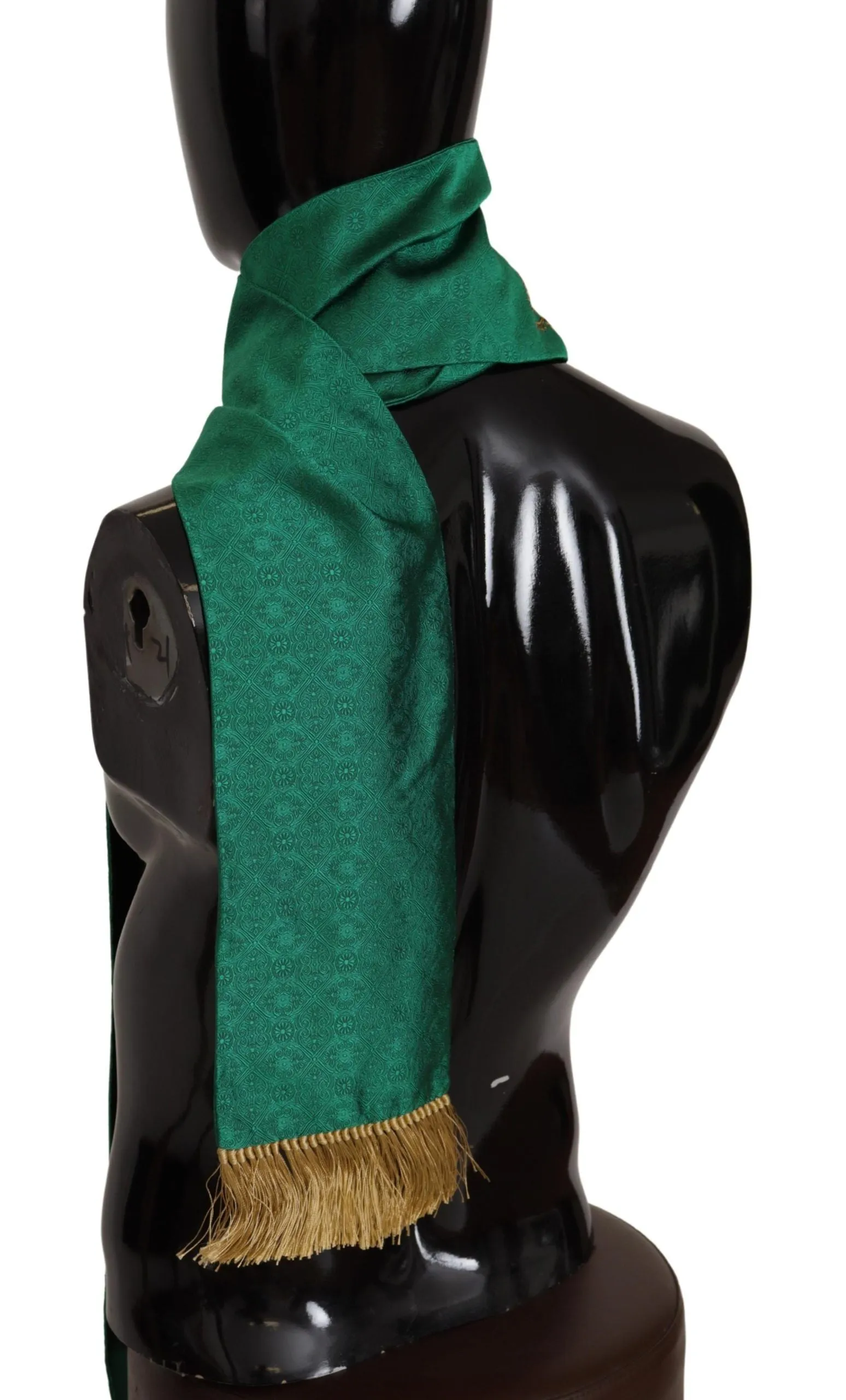 Elegant Green Silk Blend Men's Scarf sold by Louxly product image thumbnail 3
