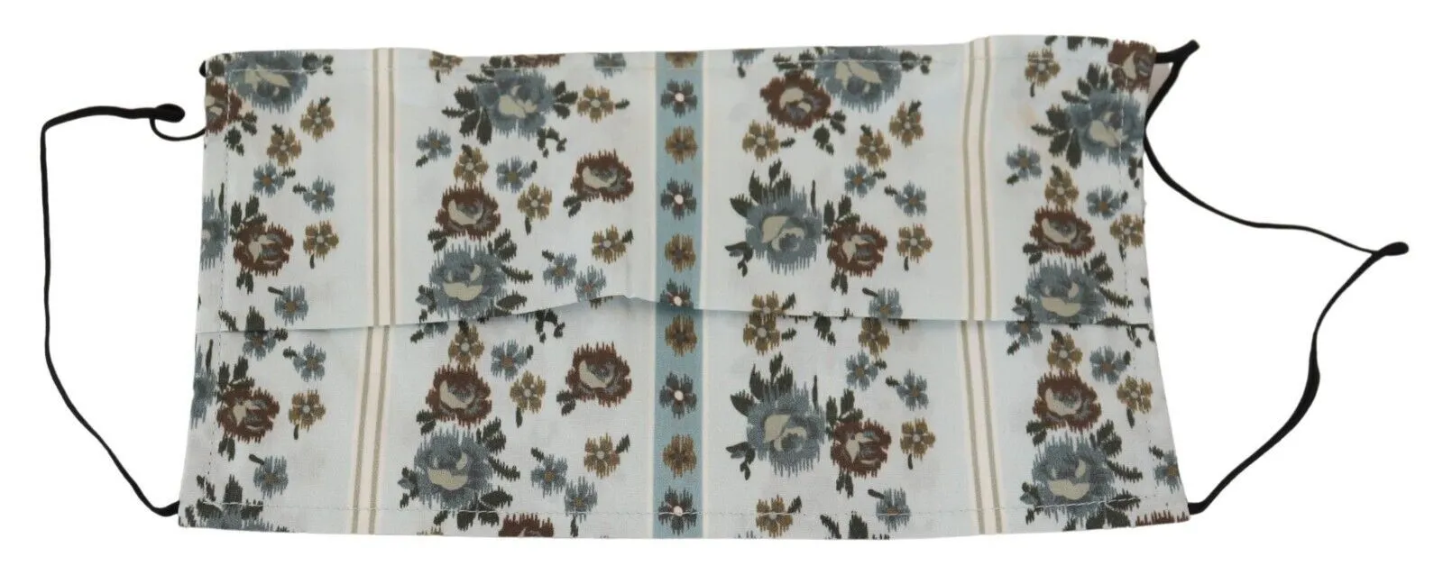 Chic White Floral Pleated Cotton Face Mask sold by Louxly product image thumbnail 3