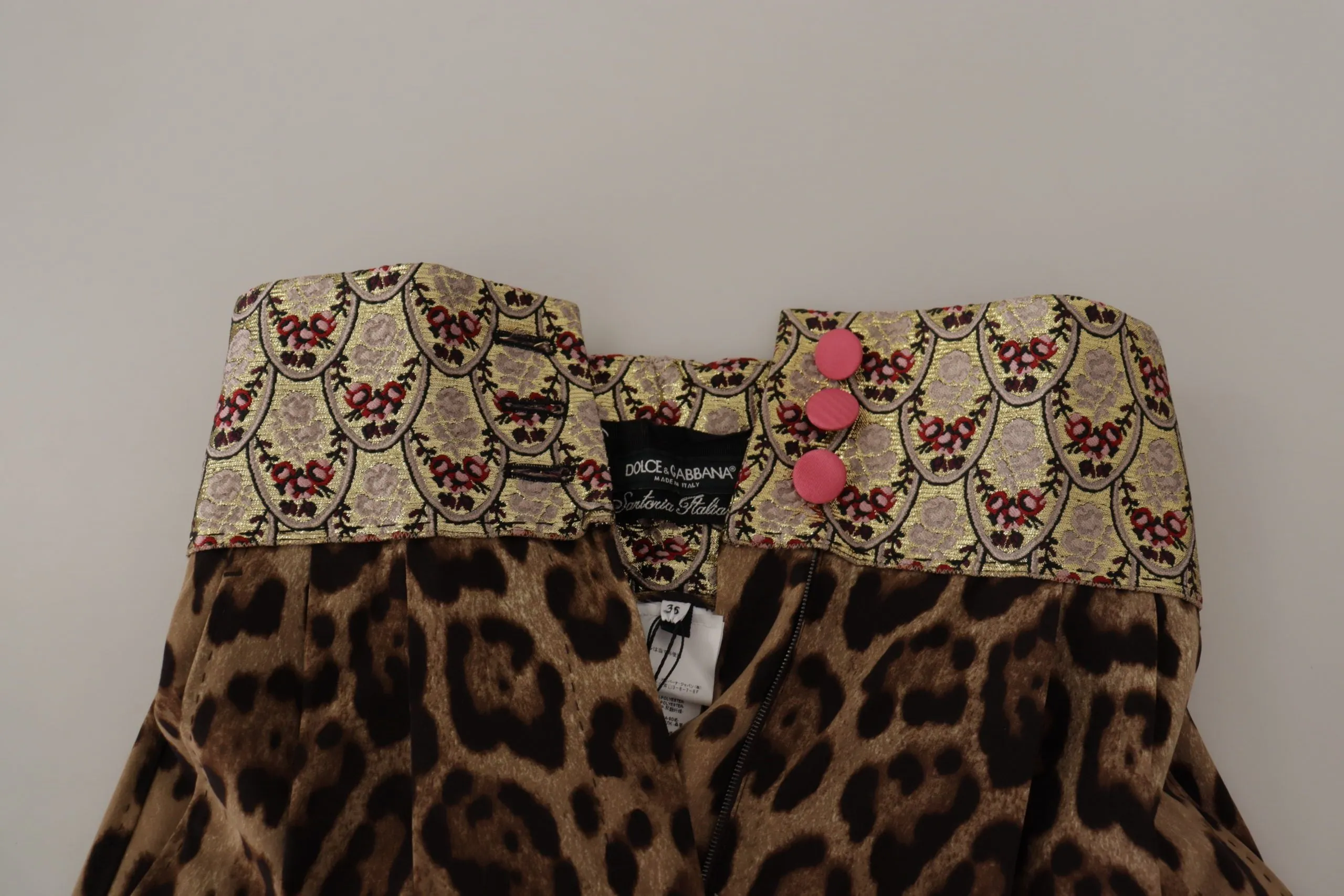 High Waist Cropped Leopard Jacquard Pants sold by Louxly product image thumbnail 4
