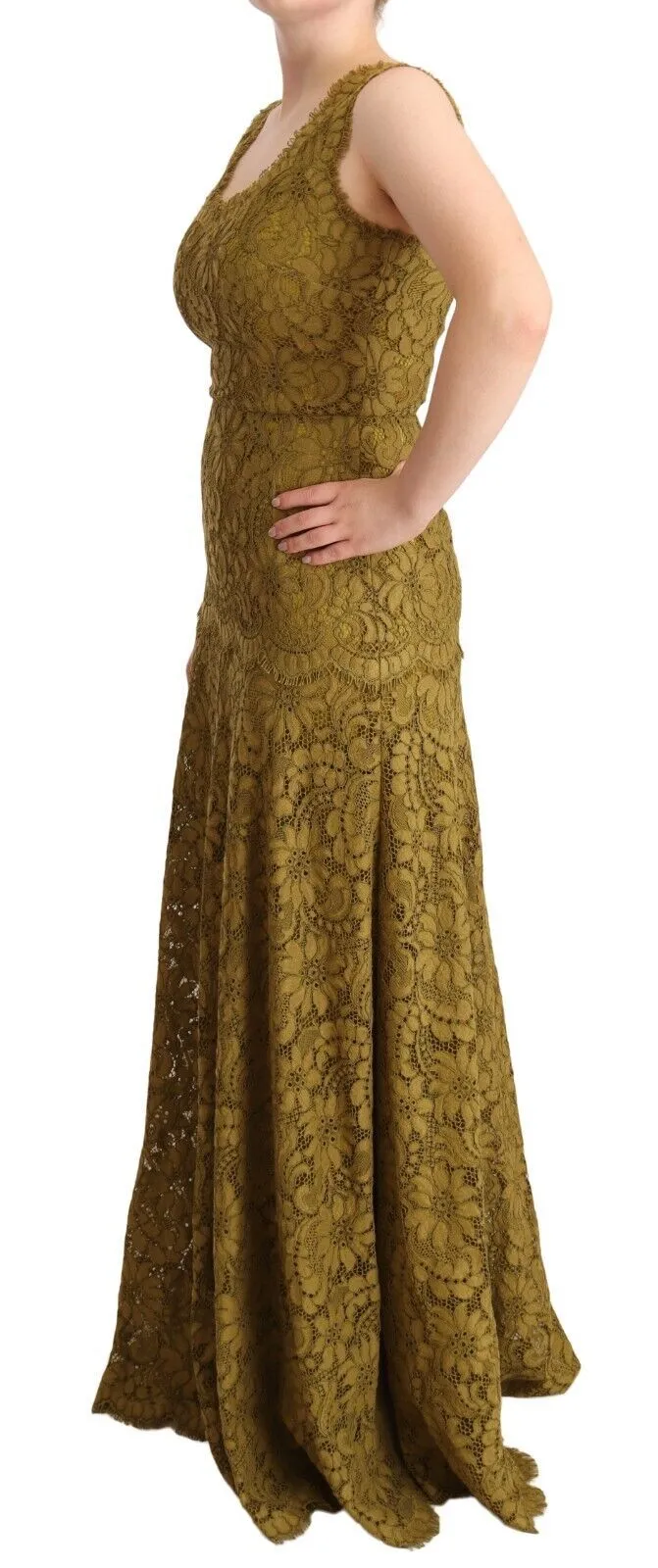 Elegant Lace Floor-Length Sleeveless Gown sold by Louxly product image thumbnail 2