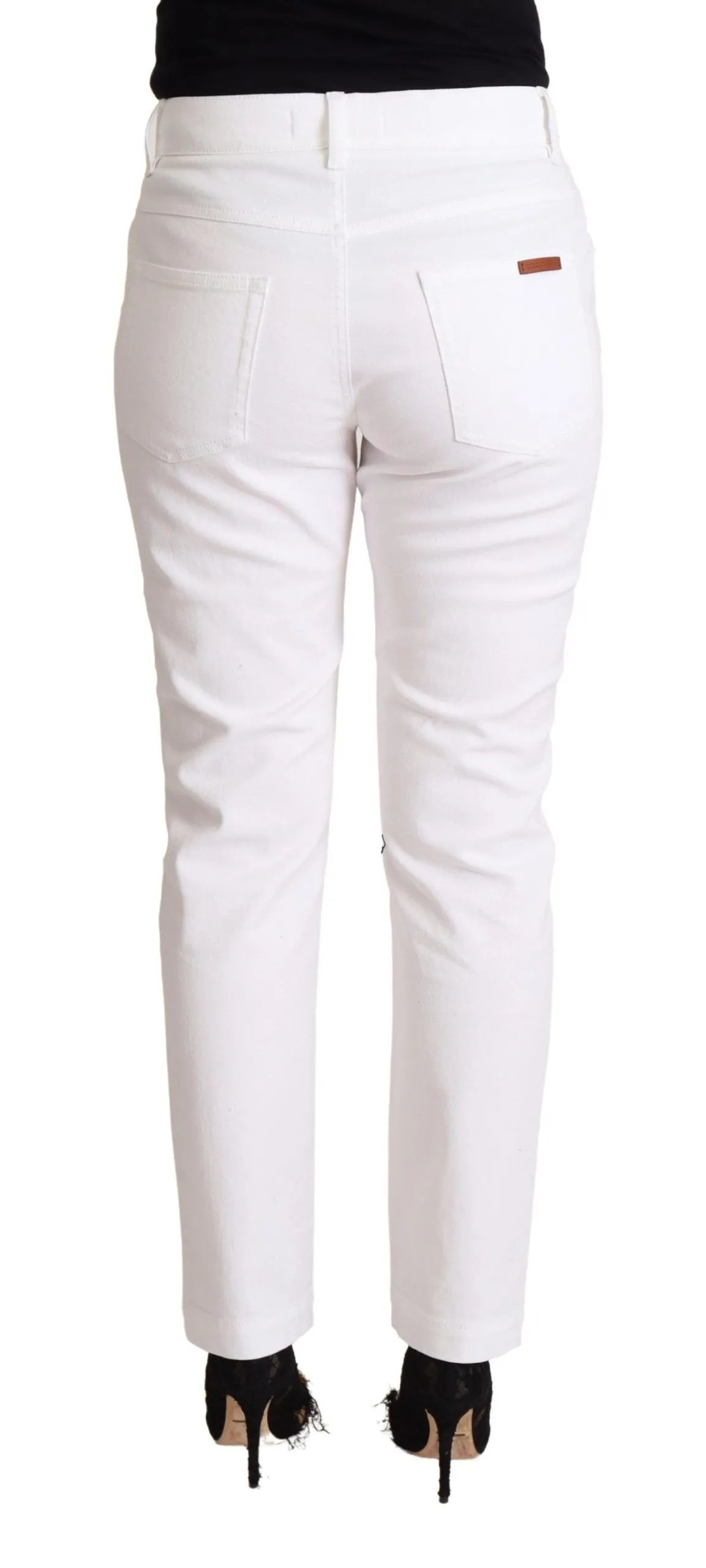Chic White Tapered Denim Jeans with Logo Patch sold by Louxly product image thumbnail 3