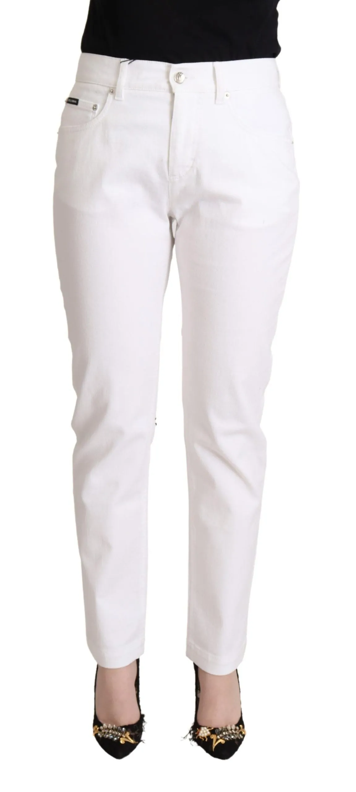 Chic White Tapered Denim Jeans with Logo Patch sold by Louxly