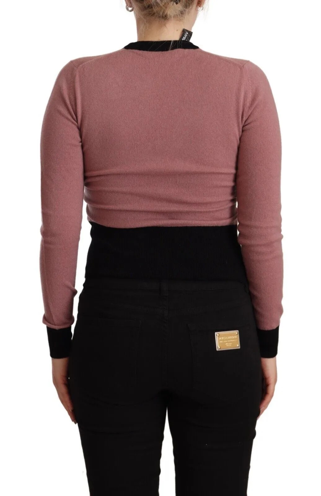 Elegant Pink Cashmere Crewneck Sweater sold by Louxly product image thumbnail 4