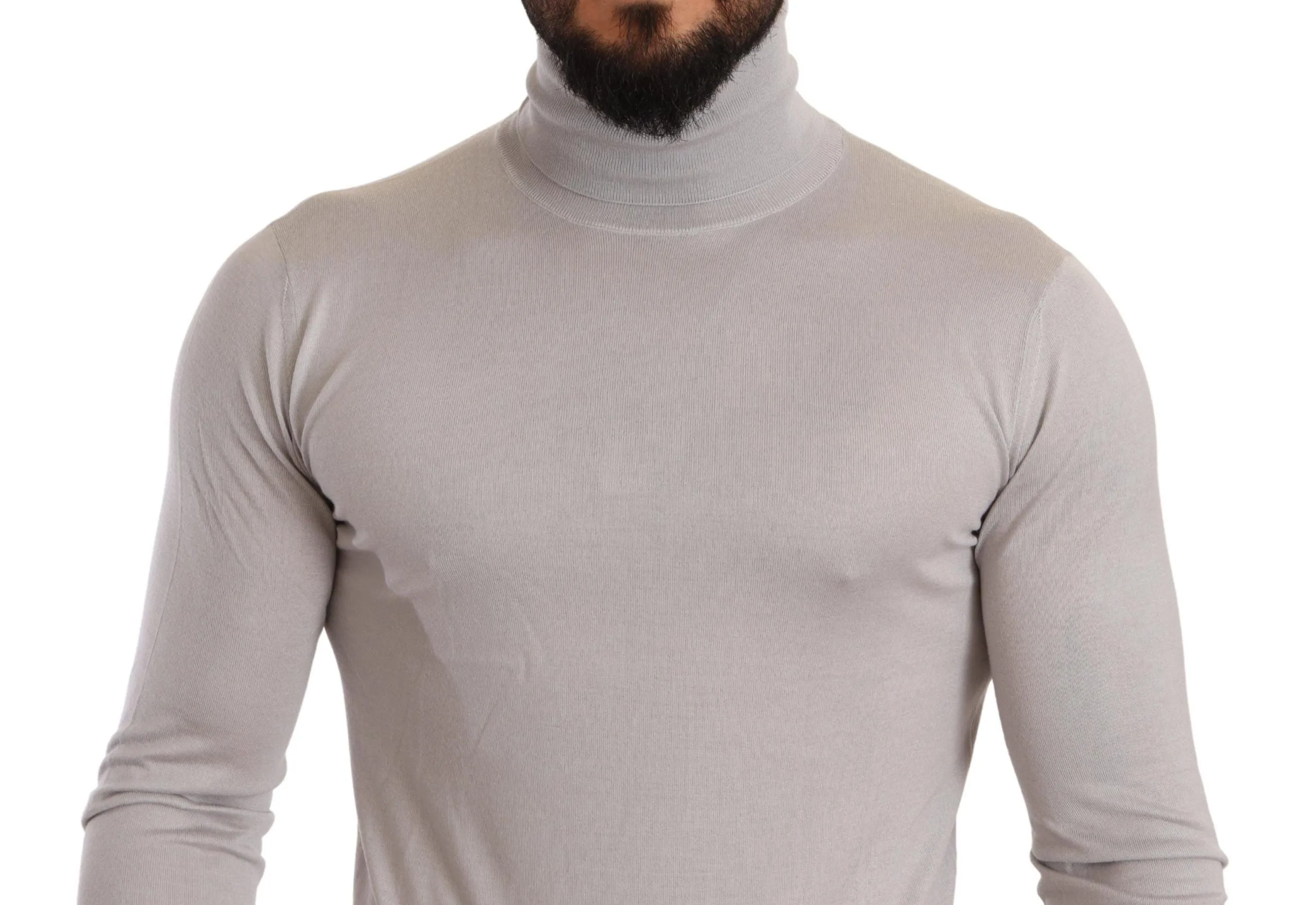 Elegant Cashmere-Silk Blend Turtleneck sold by Louxly product image thumbnail 4