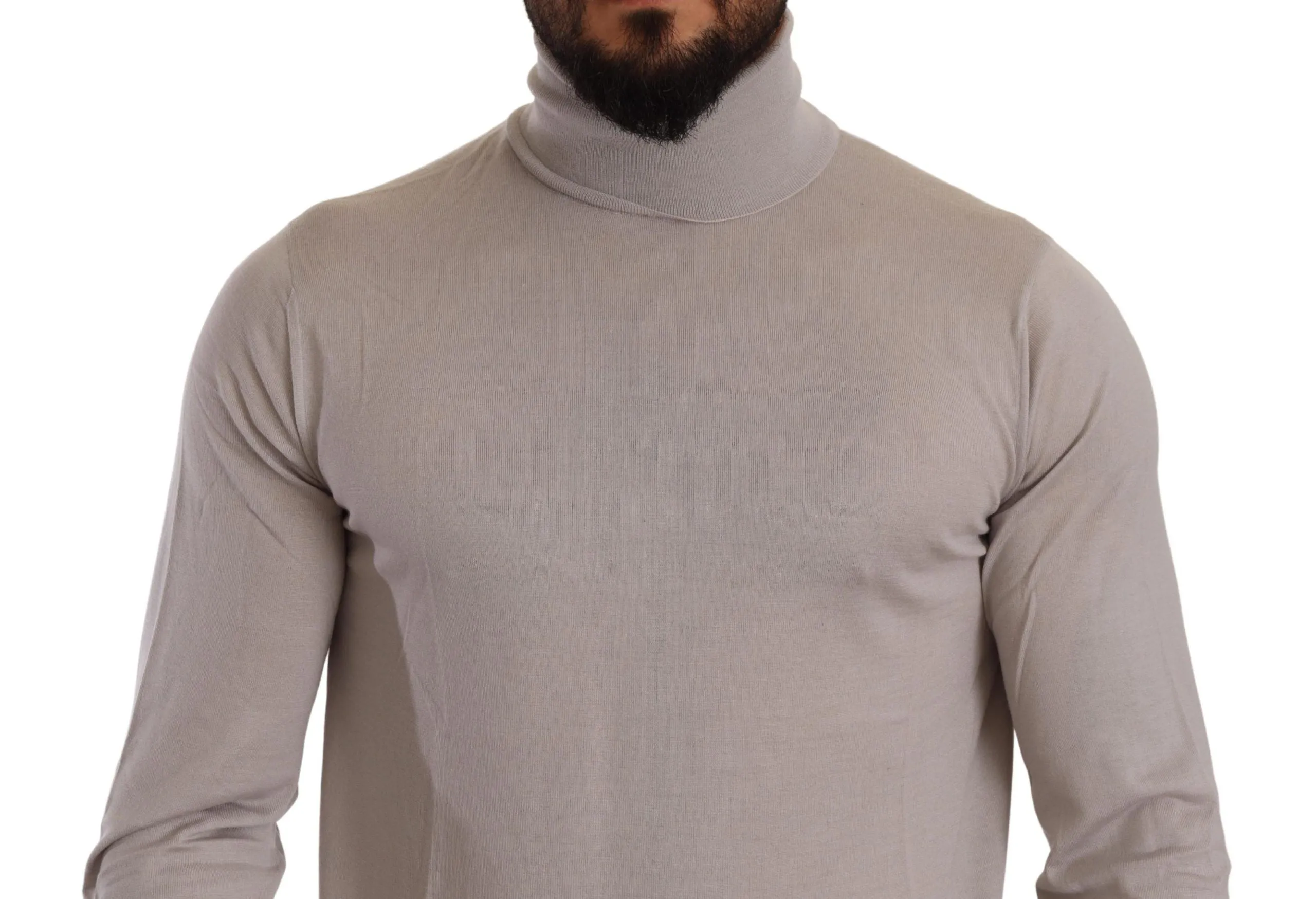 Elegant Light Blue Cashmere Turtleneck Sweater sold by Louxly product image thumbnail 4