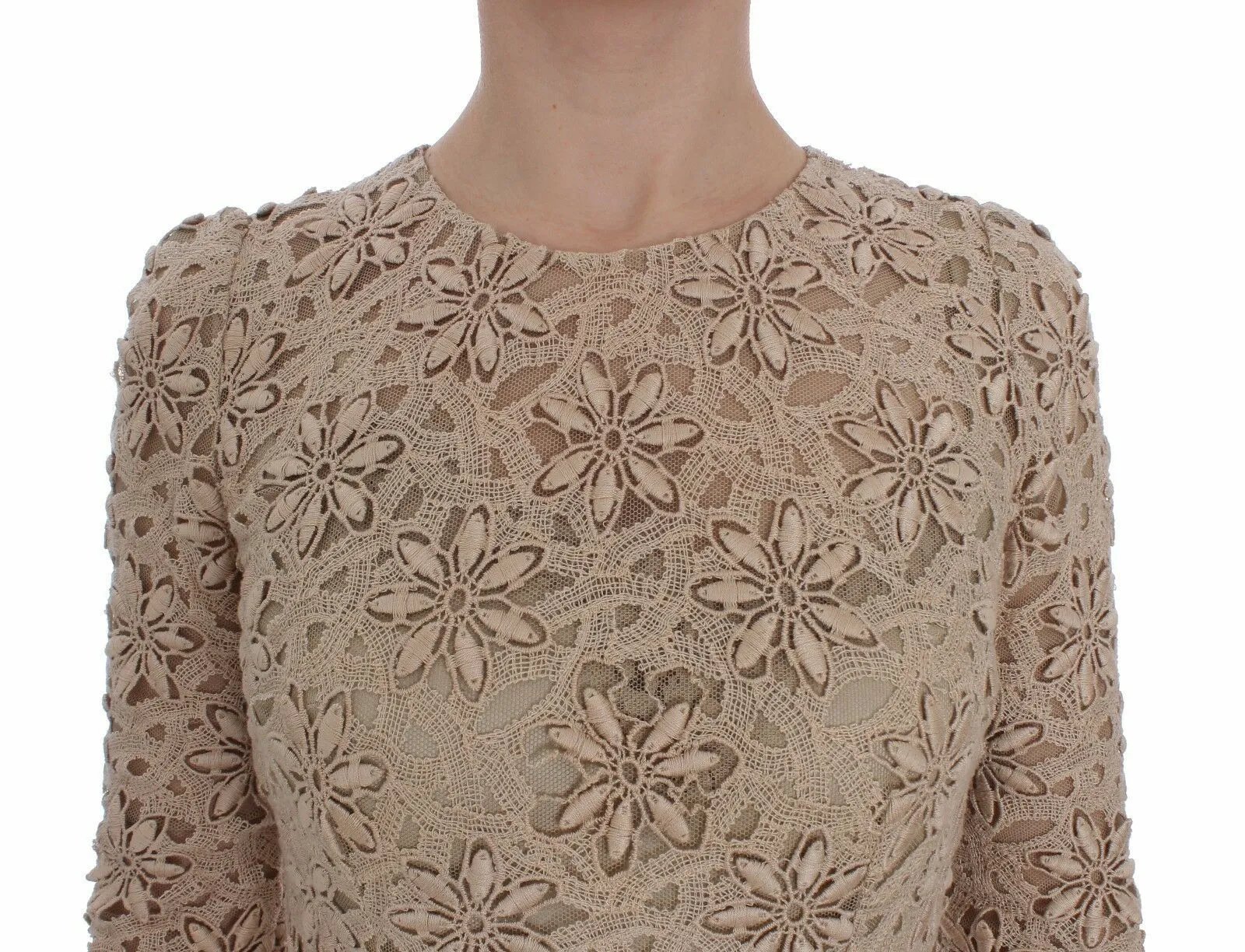 Beige Floral Lace Long Sleeve Maxi Dress sold by Louxly product image thumbnail 5