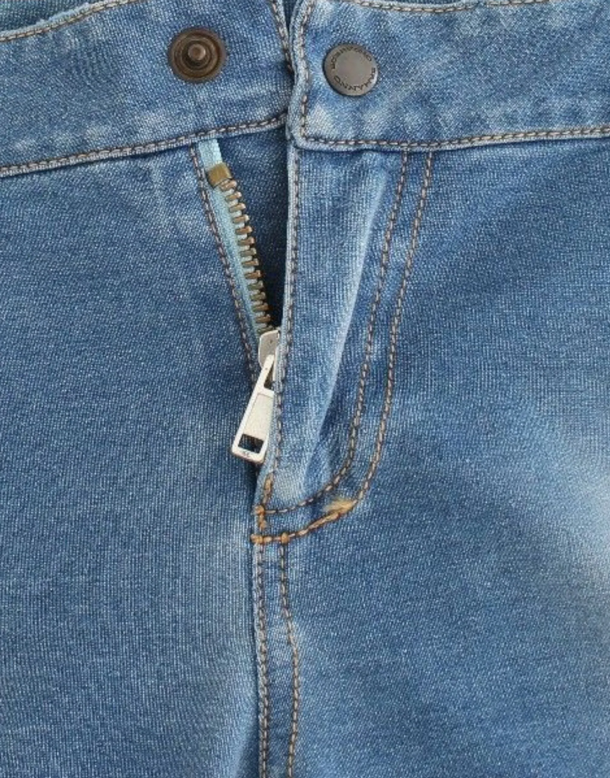 Chic Blue Capri Jeans for Elegant Summers sold by Louxly product image thumbnail 4