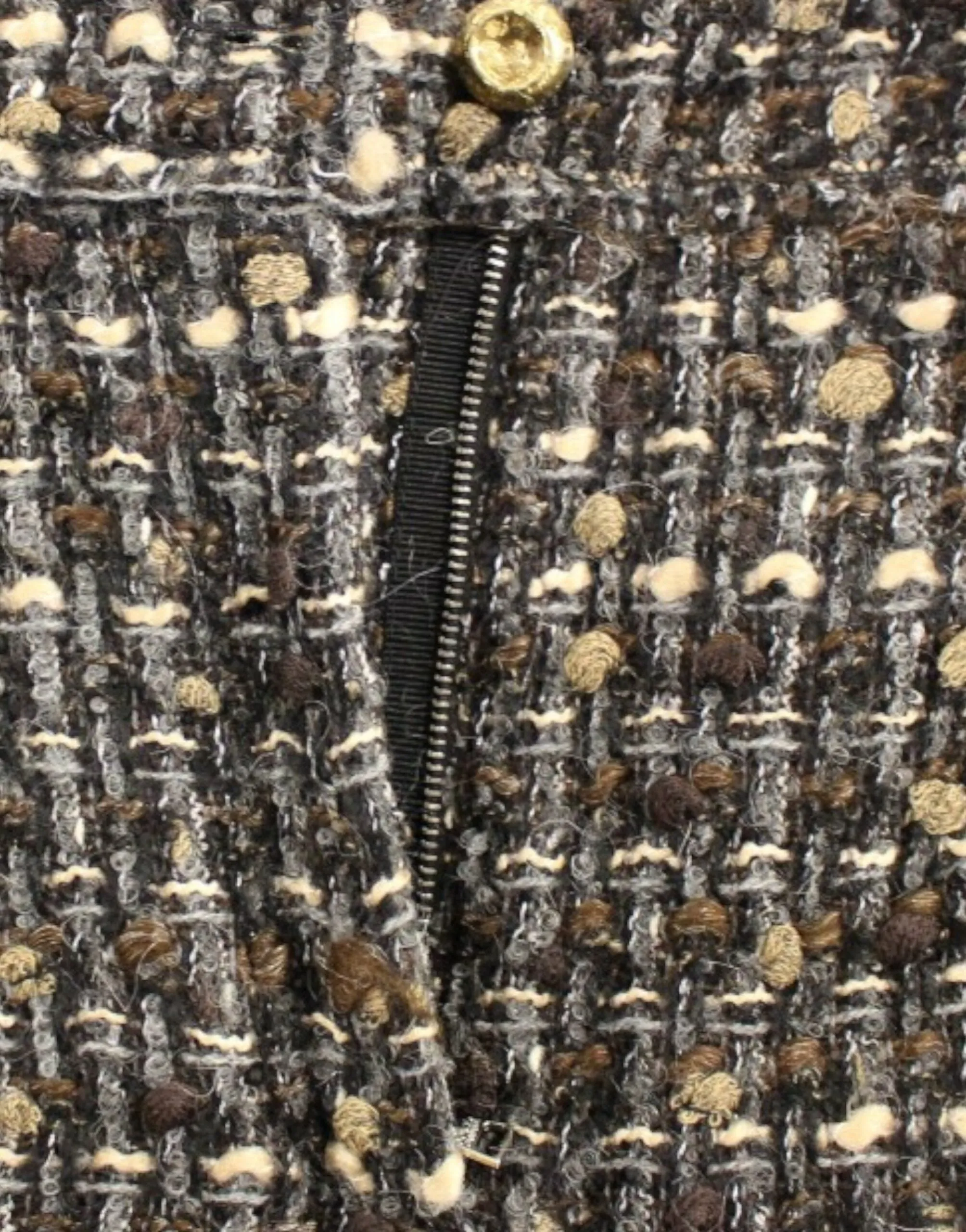 Exquisite Multicolor Artisan Shorts sold by Louxly product image thumbnail 5