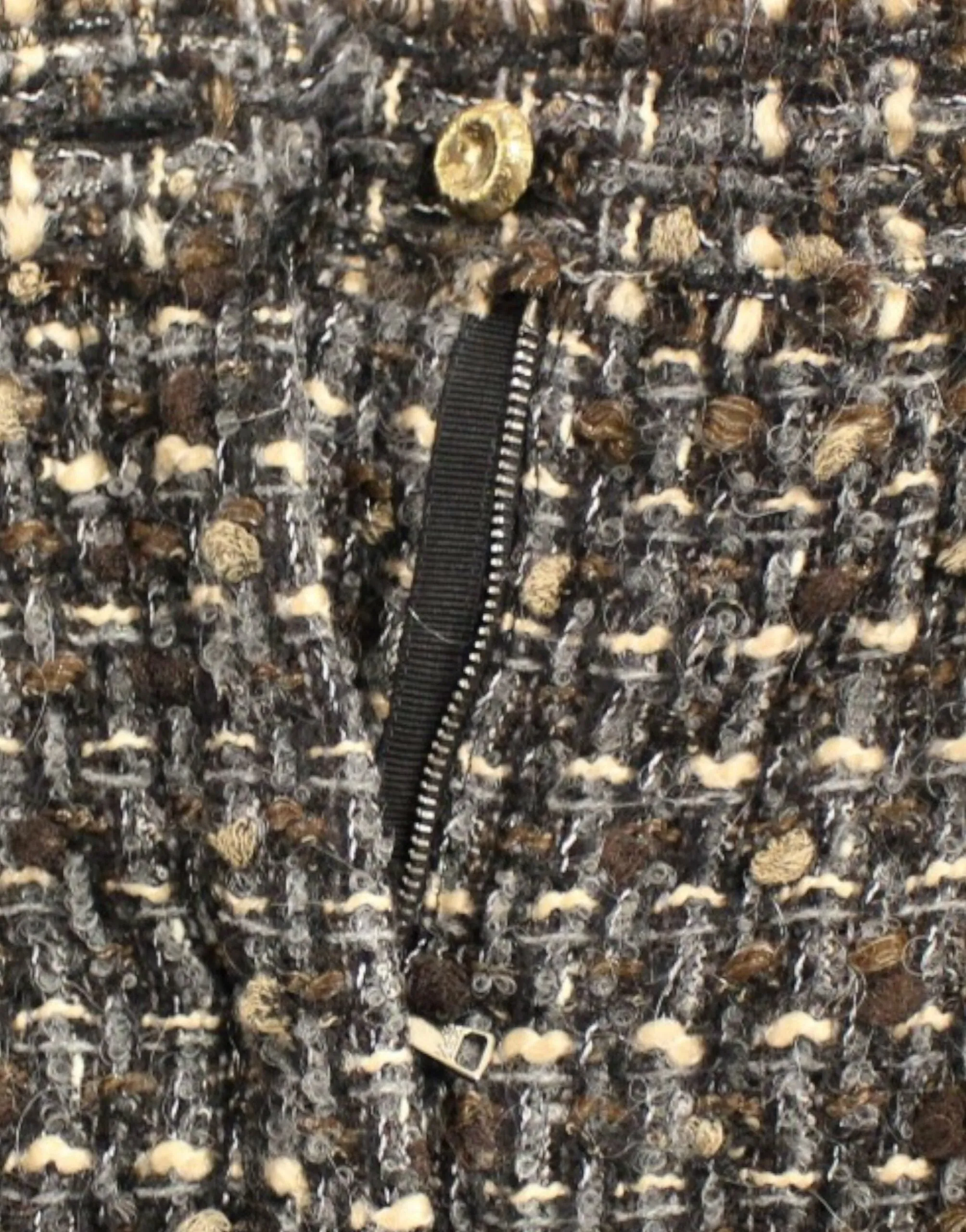 Elegant Multicolor Wool Blend Shorts sold by Louxly product image thumbnail 5