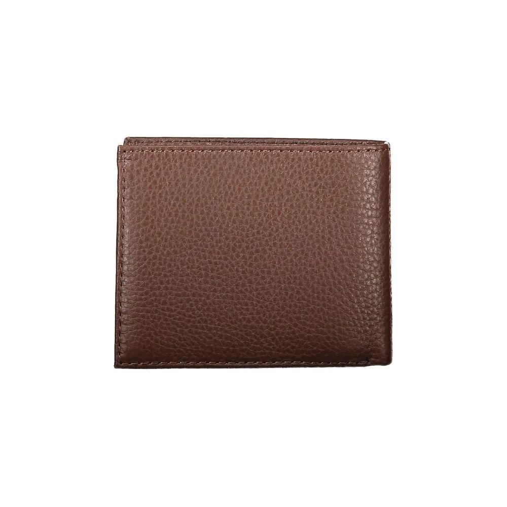 Elegant Leather Wallet with Contrast Details sold by Louxly product image thumbnail 2