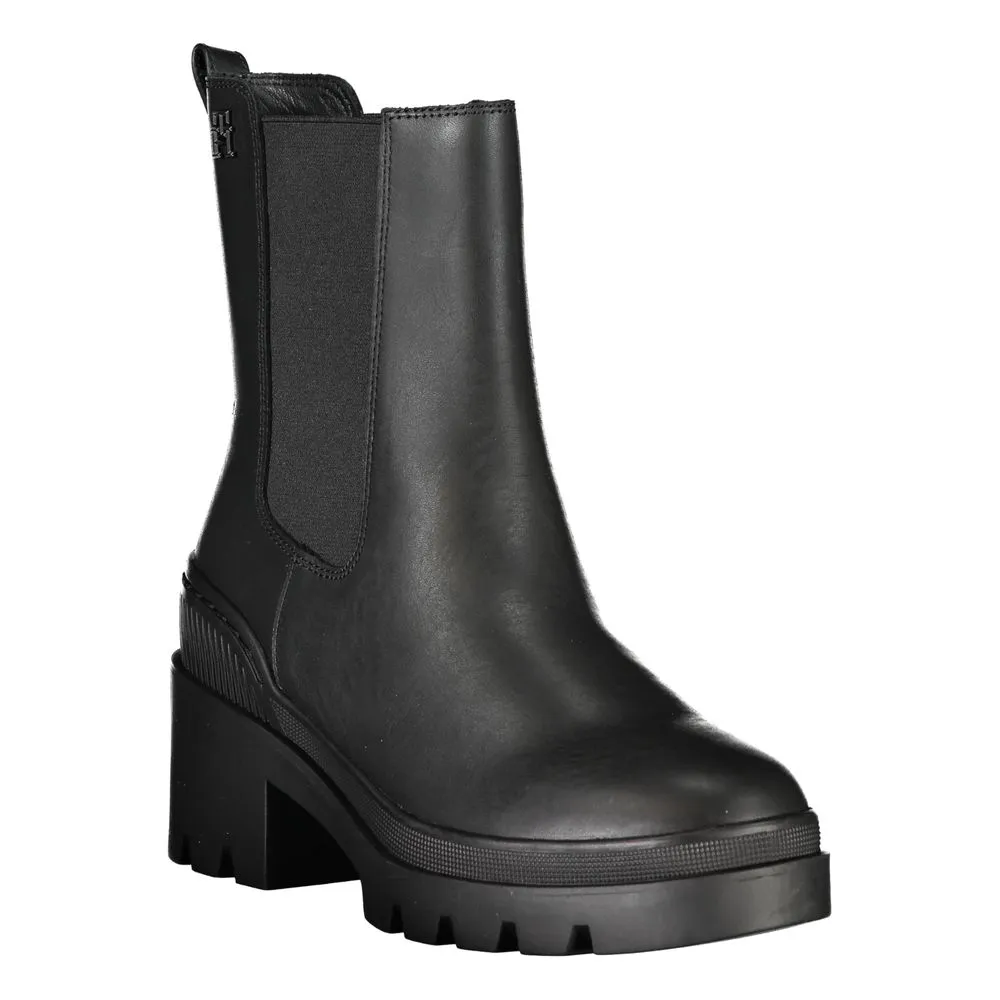 Chic Side Elastic Ankle Boots with Logo Detail sold by Louxly product image thumbnail 2
