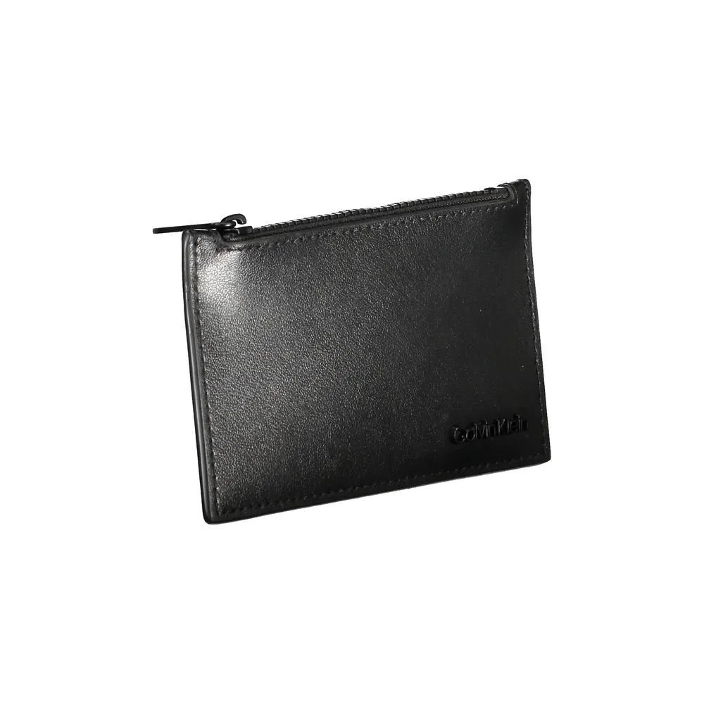 Elegant Leather Zip Wallet in Timeless Black sold by Louxly product image thumbnail 3