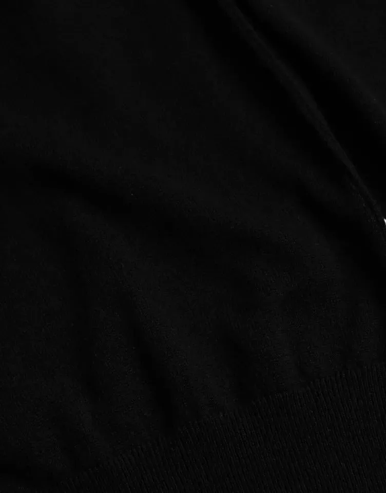 Black Cashmere Crew Neck Pullover Sweater sold by Louxly product image thumbnail 4