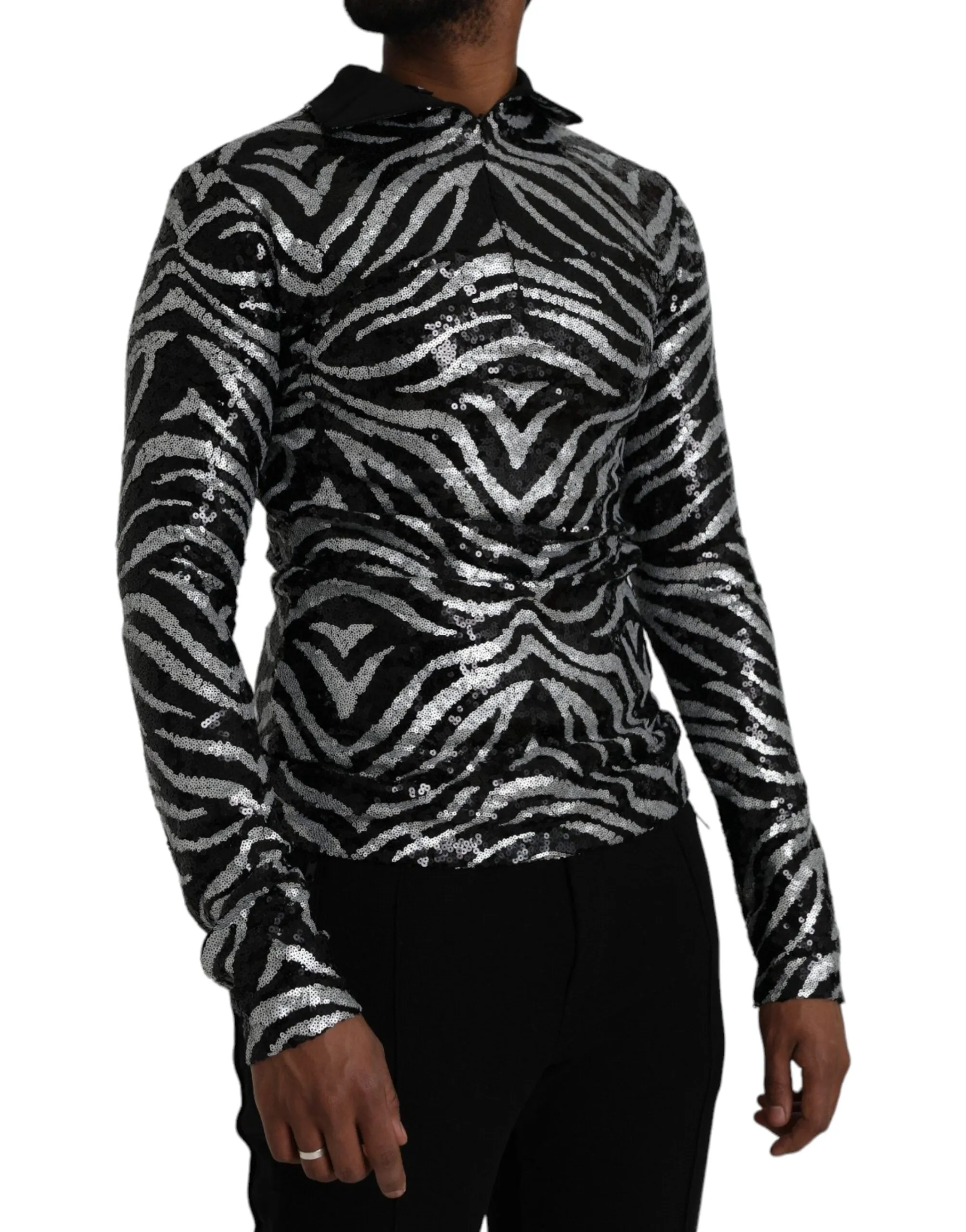 Black Silver Sequined Polyester Sweater sold by Louxly product image thumbnail 2