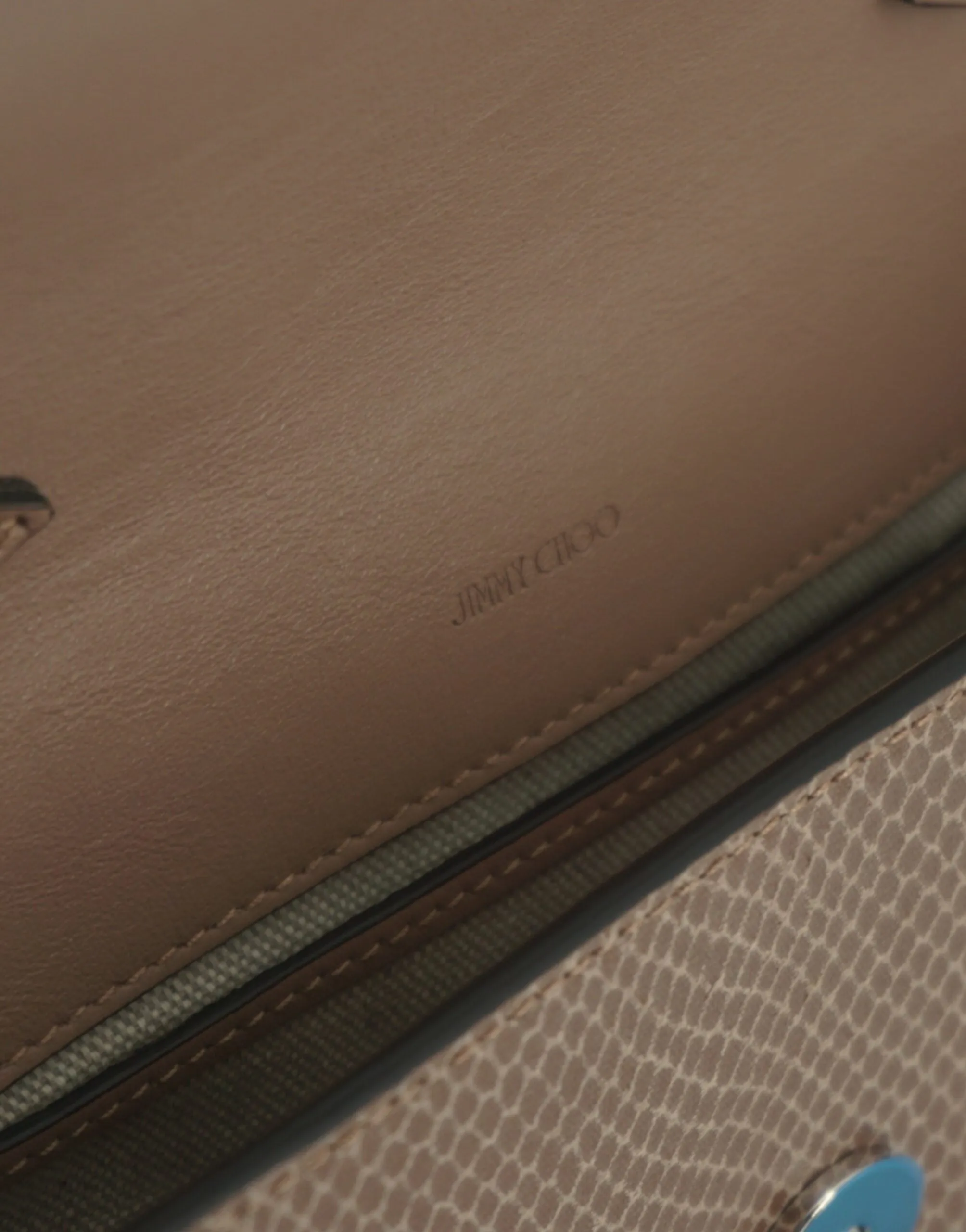 Powder Pink Leather Crossbody Bag sold by Louxly product image thumbnail 5