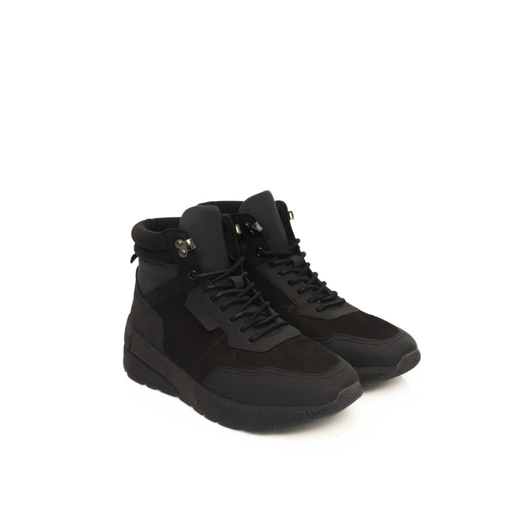 Black Leather Men Sneaker sold by Louxly product image thumbnail 3