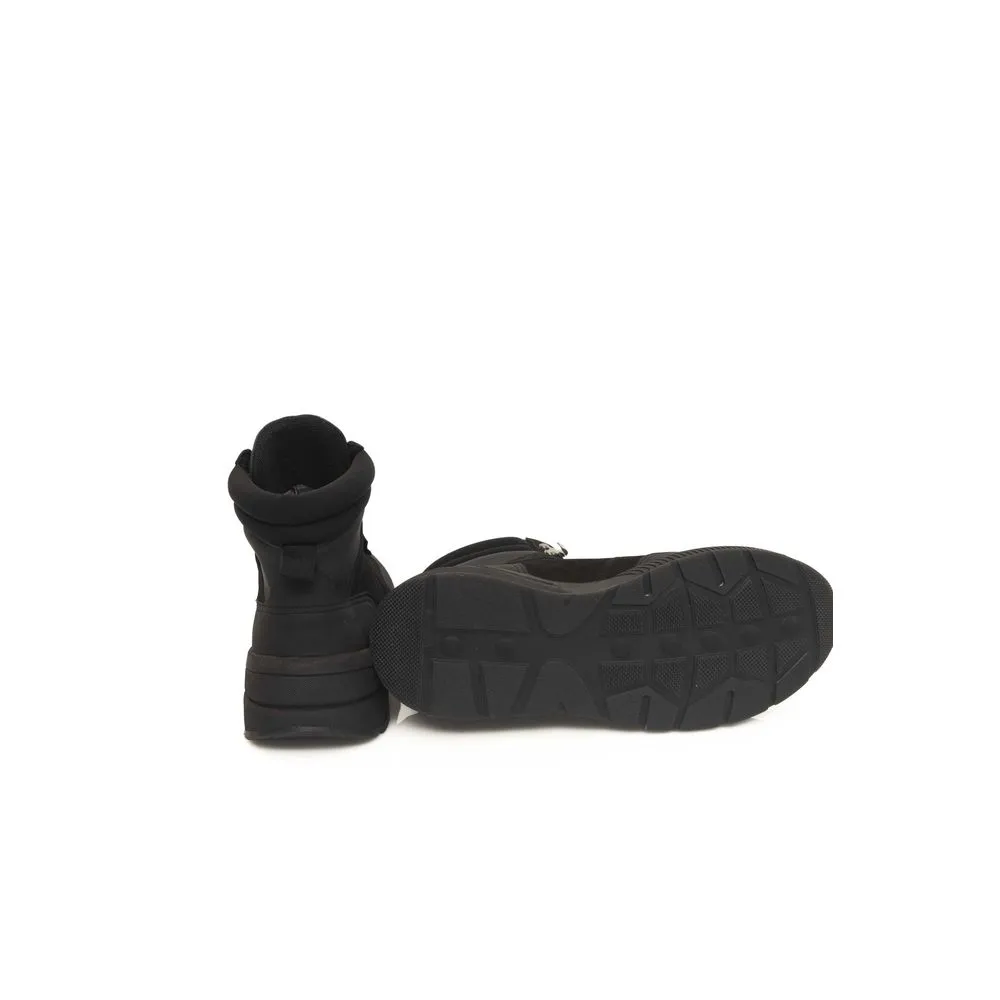 Black Leather Men Sneaker sold by Louxly product image thumbnail 4