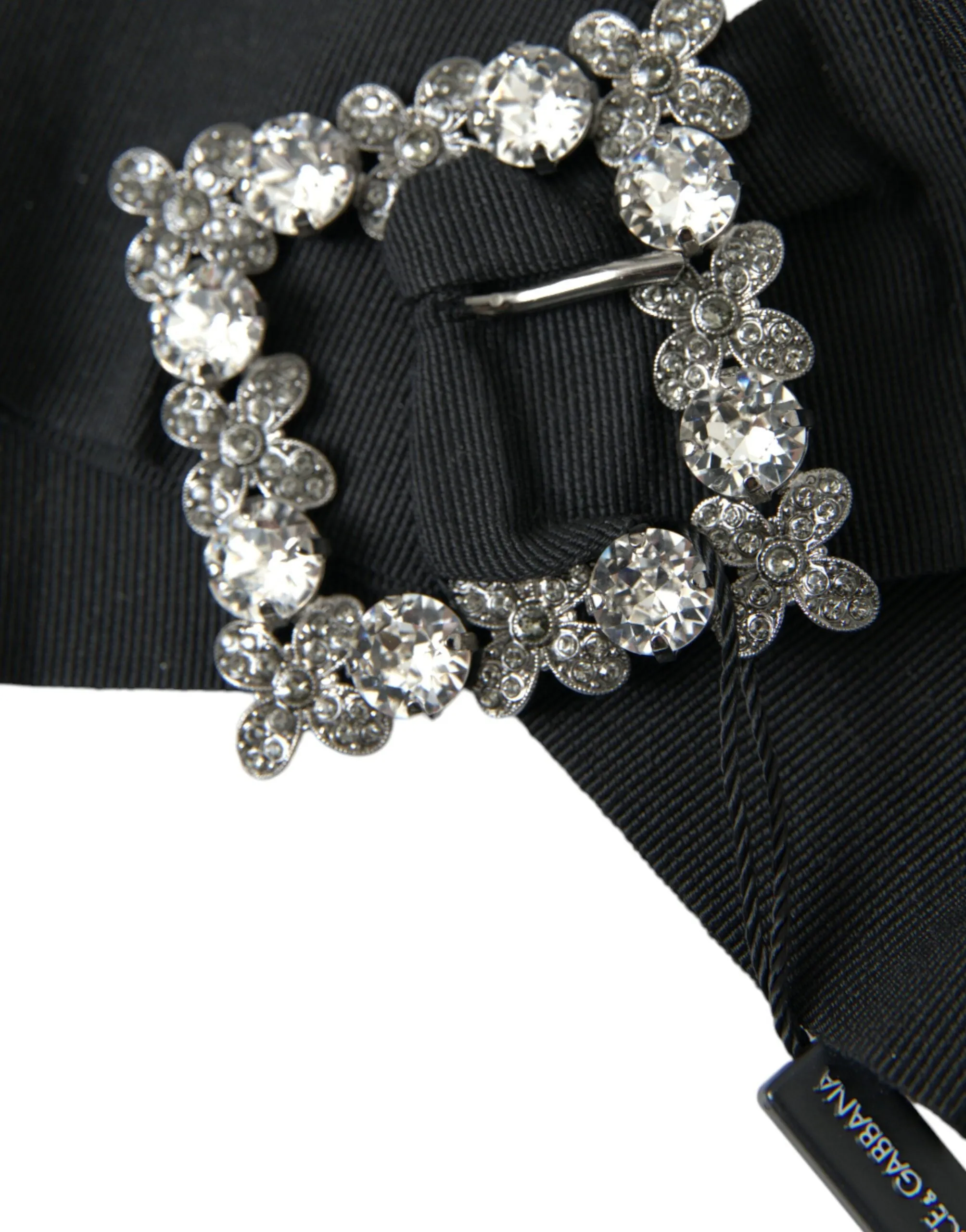 Black Swarovski Crystal Embellished Hair Clip sold by Louxly product image thumbnail 2
