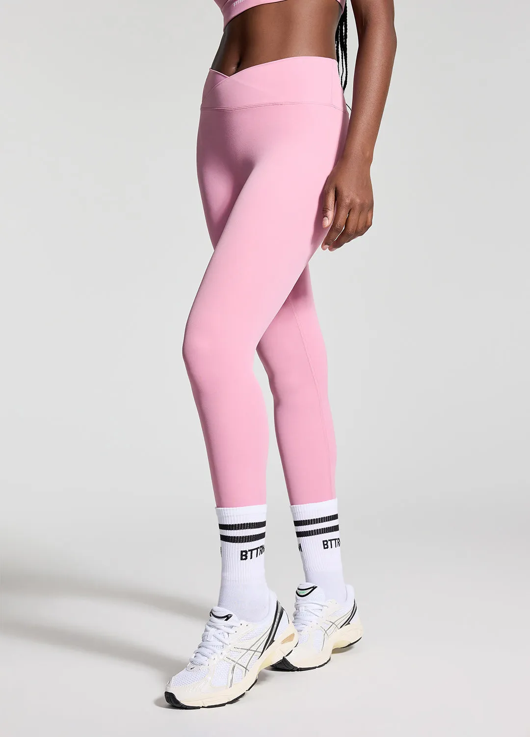 V-Cut Scrunch Leggings sold by BetterMe product image thumbnail 3