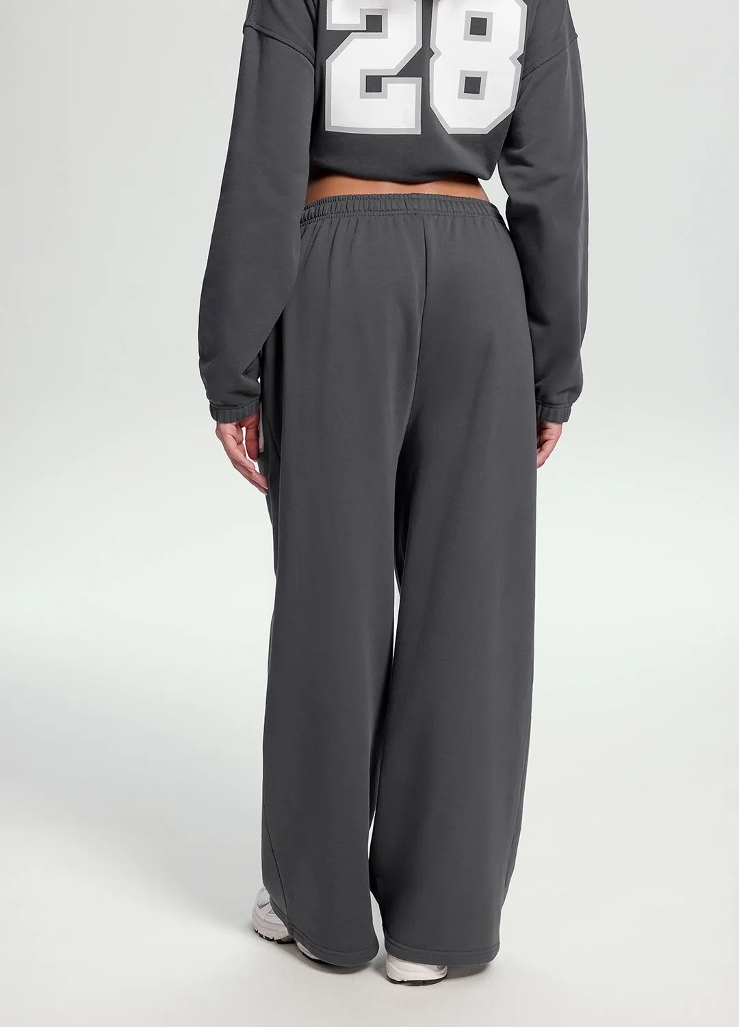 Better League Wide-Leg Sweatpants sold by BetterMe product image thumbnail 3