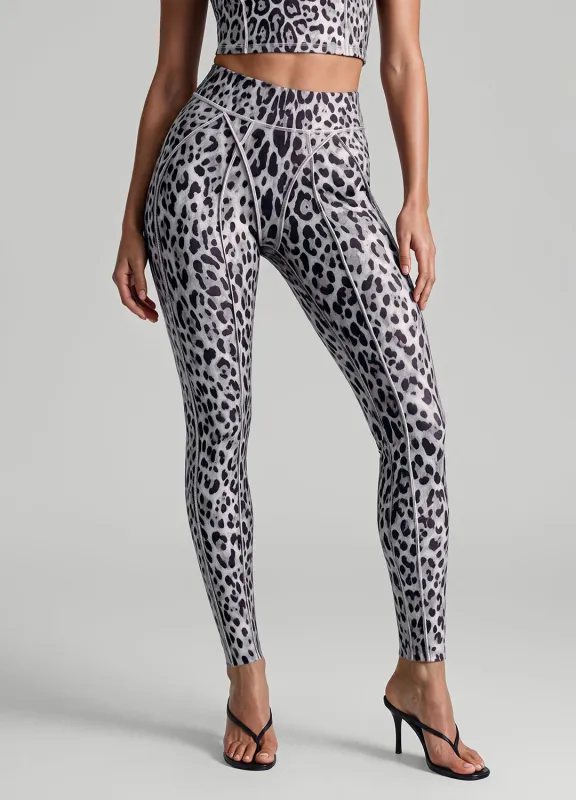 Snow Leopard Contour Stitch Leggings made by BetterMe