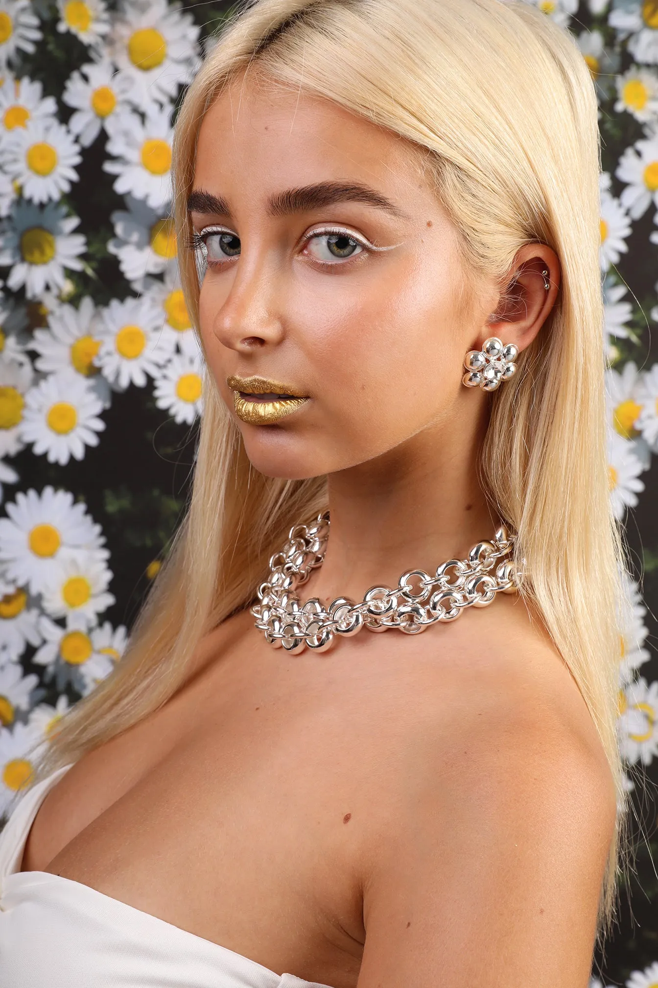 EXTRA AF DAISY sold by Emma Pills