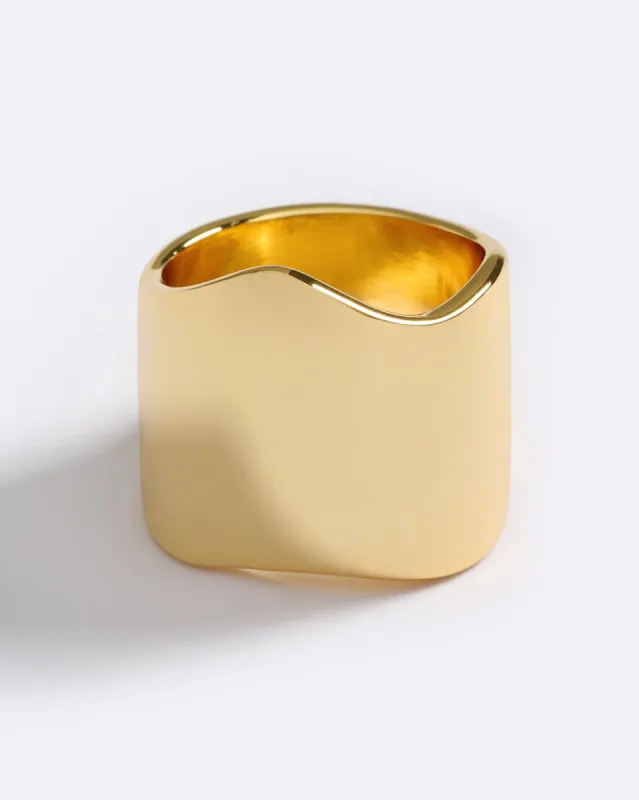 LOVE ON TOP RING sold by Emma Pills